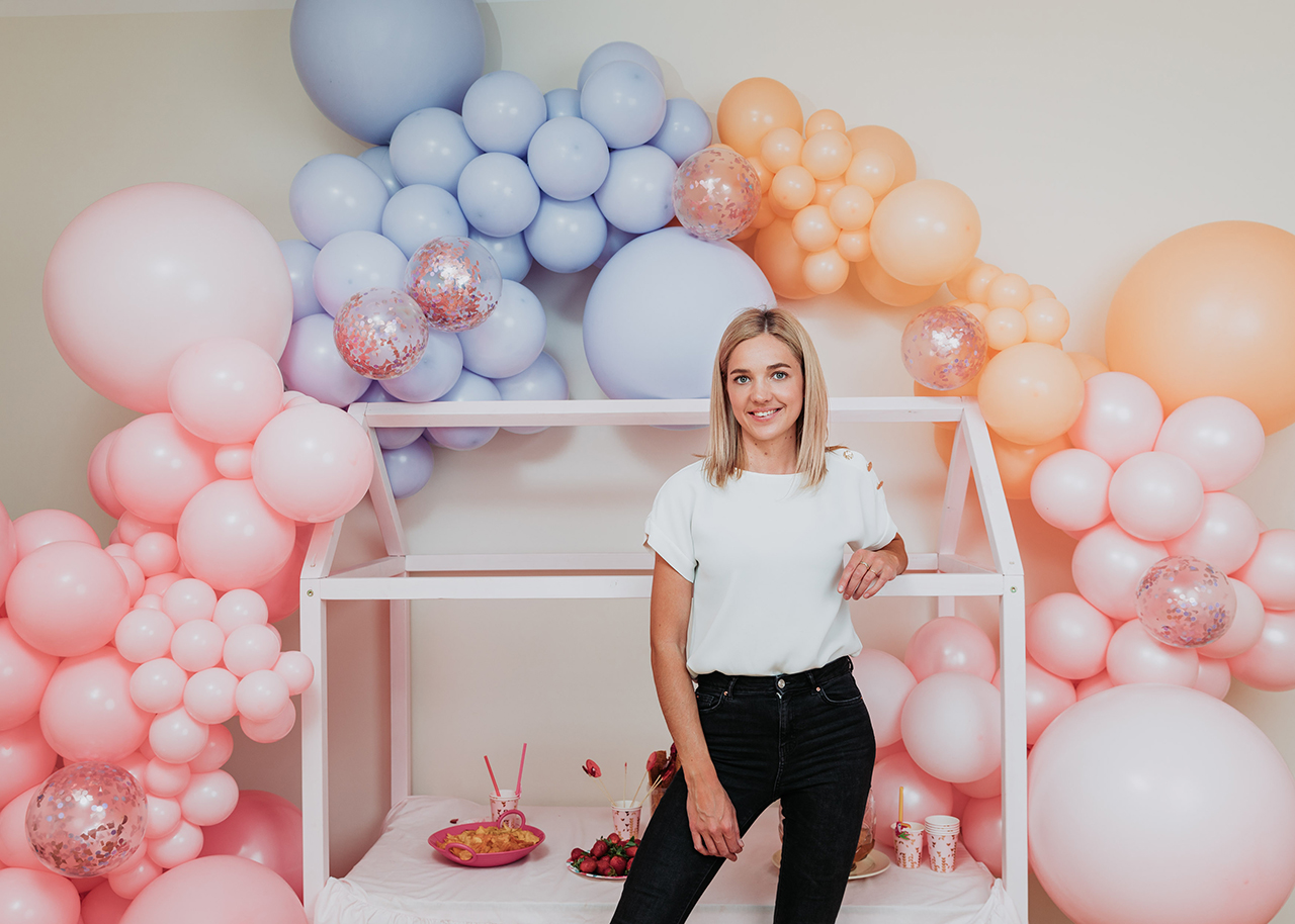 pirmais gads uznemejdarbiba latvija pec 10 anglija pavaditiem gadiem