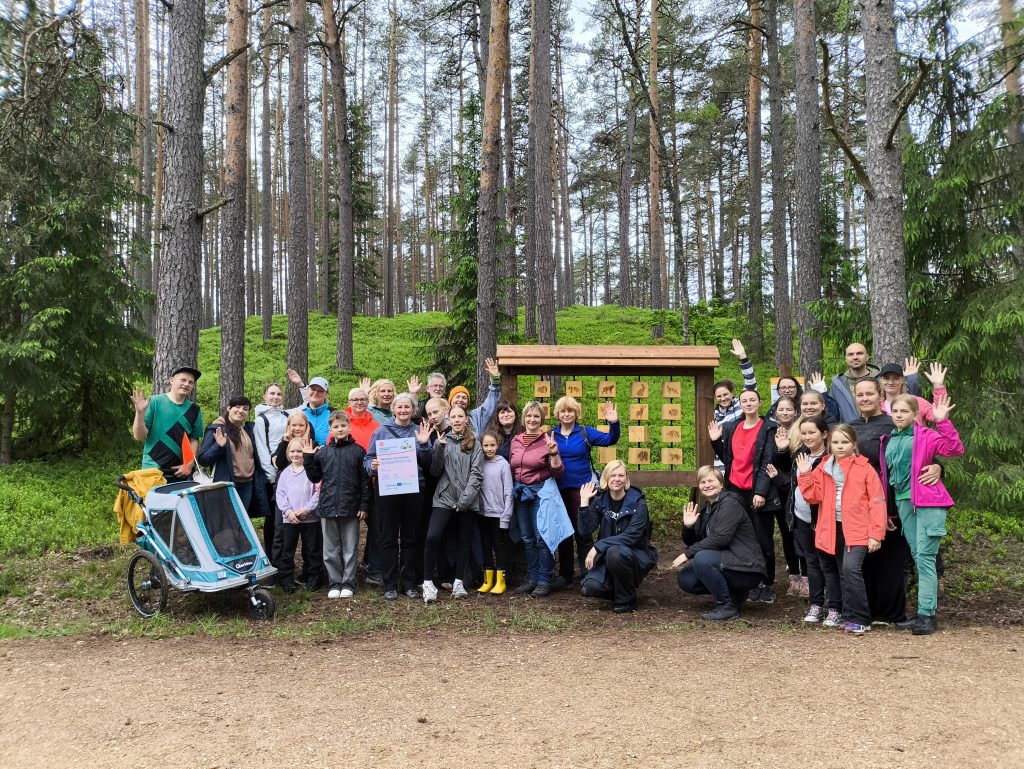 vidzemes meztaka izveidoti divi isaki lokveida pargajienu marsruti gimenem ar maziem berniem