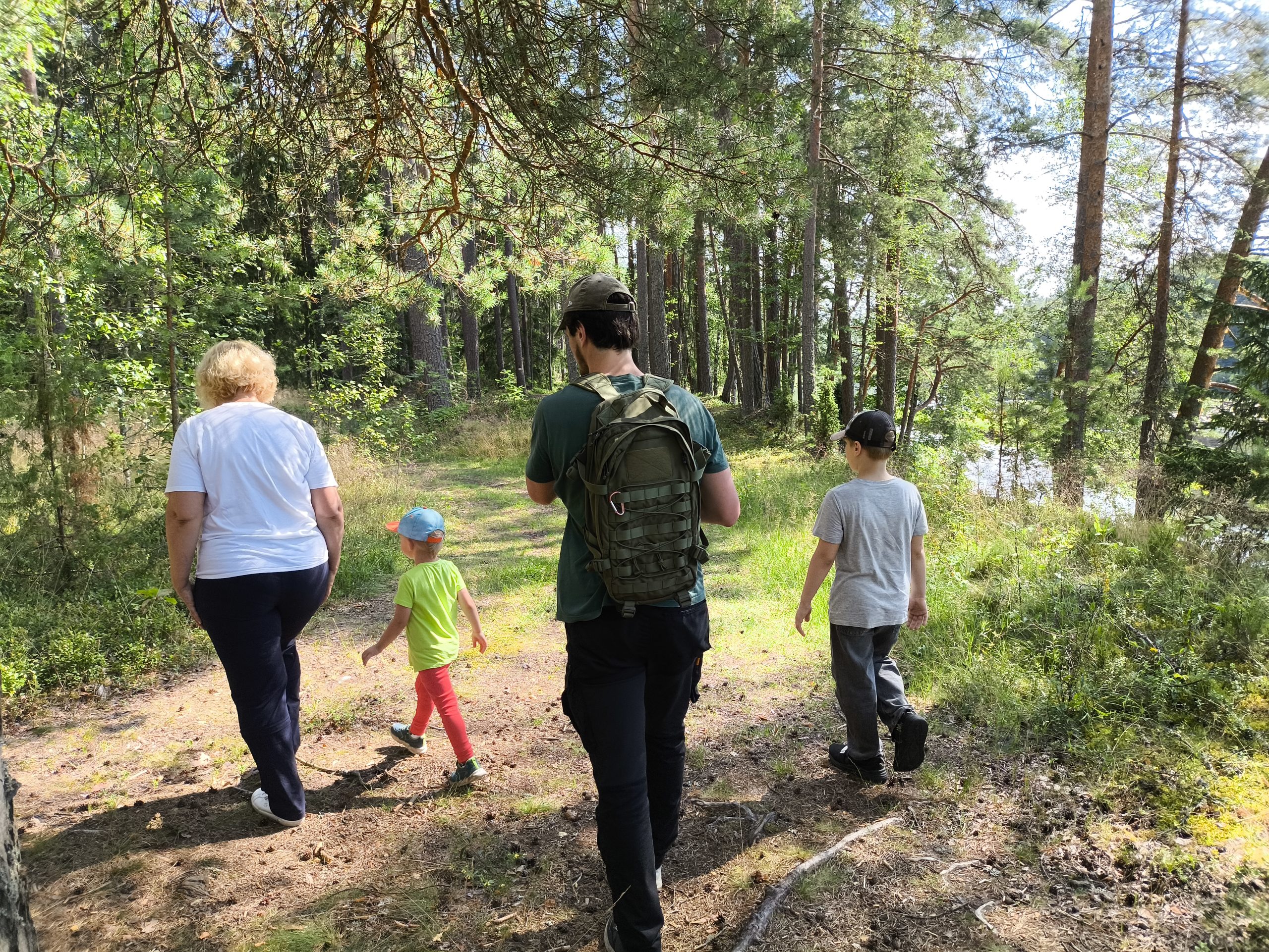 vidzemes meztaka atklata digitali spelejama pargajiena spele gimenem ar maziem berniem