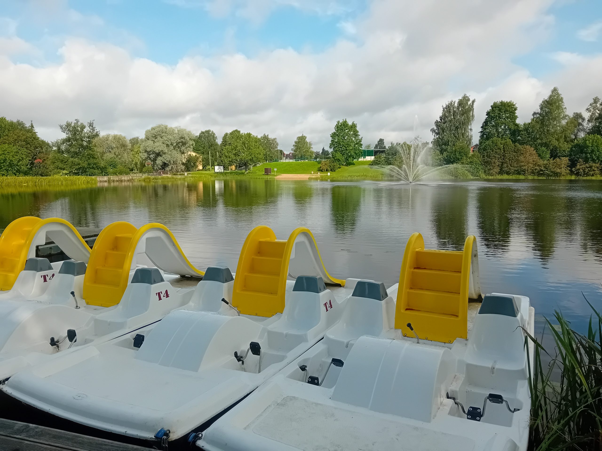 vel cetri vidzemes ezeri atziti par pietiekami pieejamiem cilvekiem ar invaliditati senioriem un gimenem ar maziem berniem