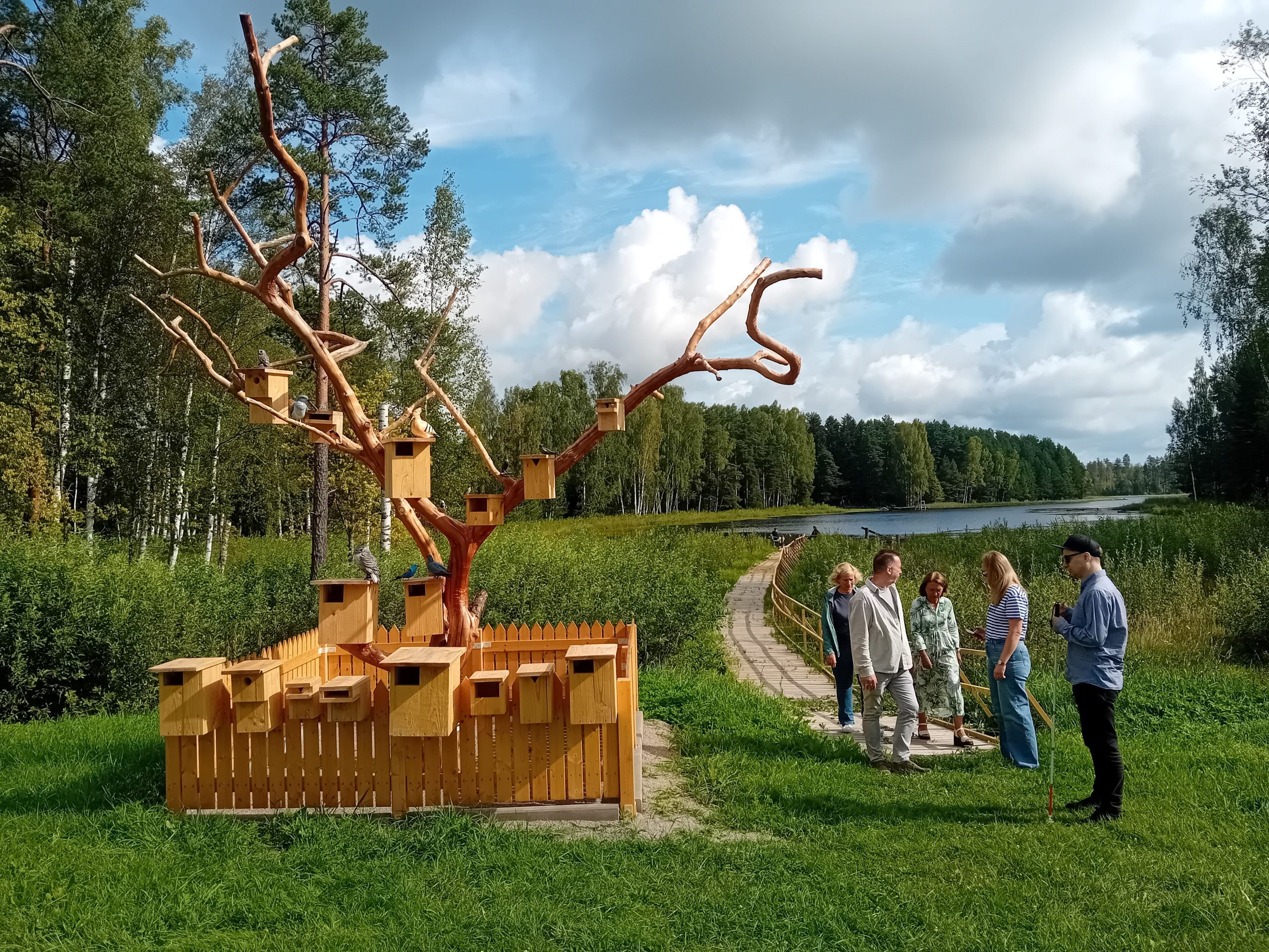 vel cetri vidzemes ezeri atziti par pietiekami pieejamiem cilvekiem ar invaliditati senioriem un gimenem ar maziem berniem