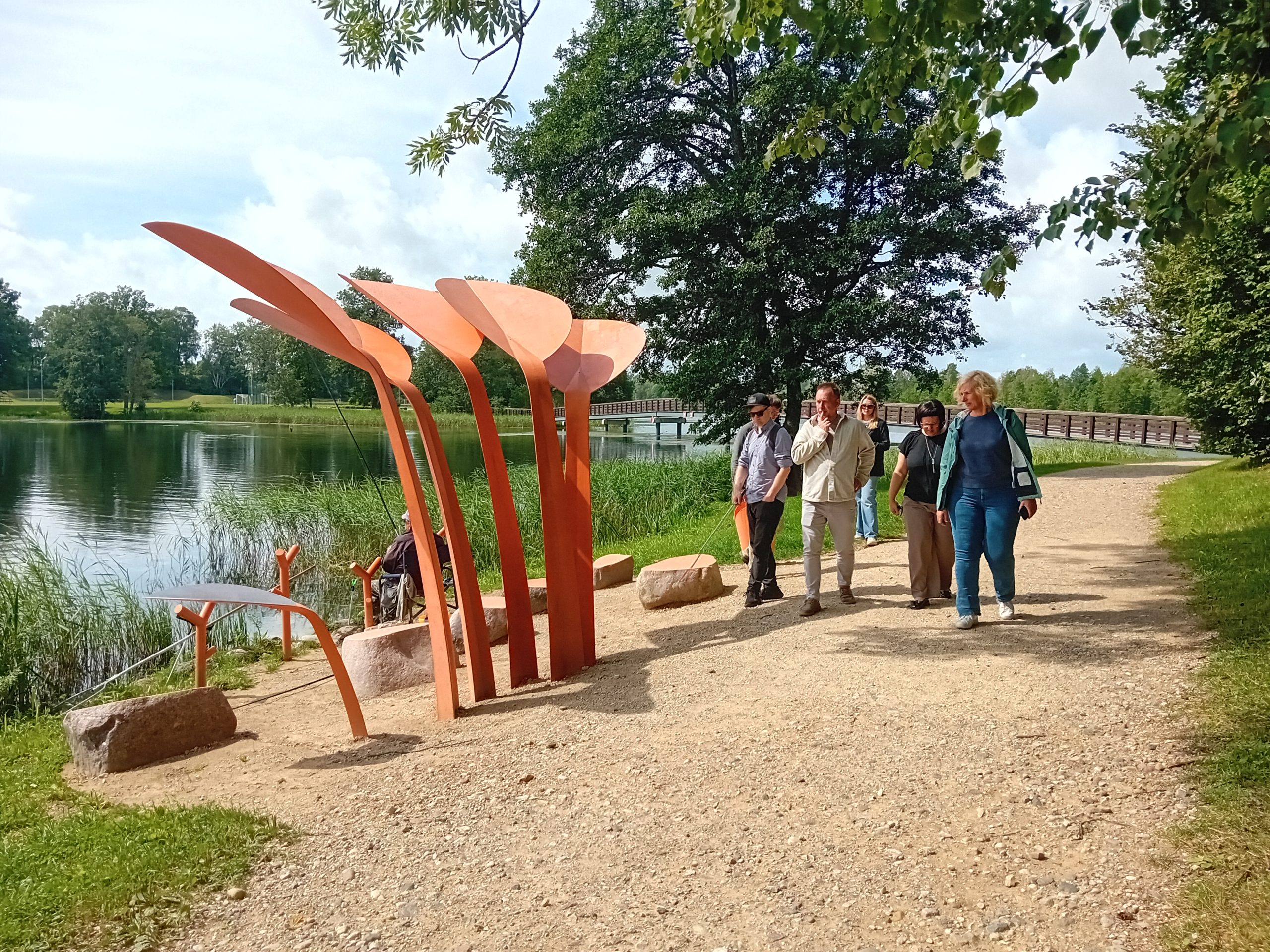 vel cetri vidzemes ezeri atziti par pietiekami pieejamiem cilvekiem ar invaliditati senioriem un gimenem ar maziem berniem