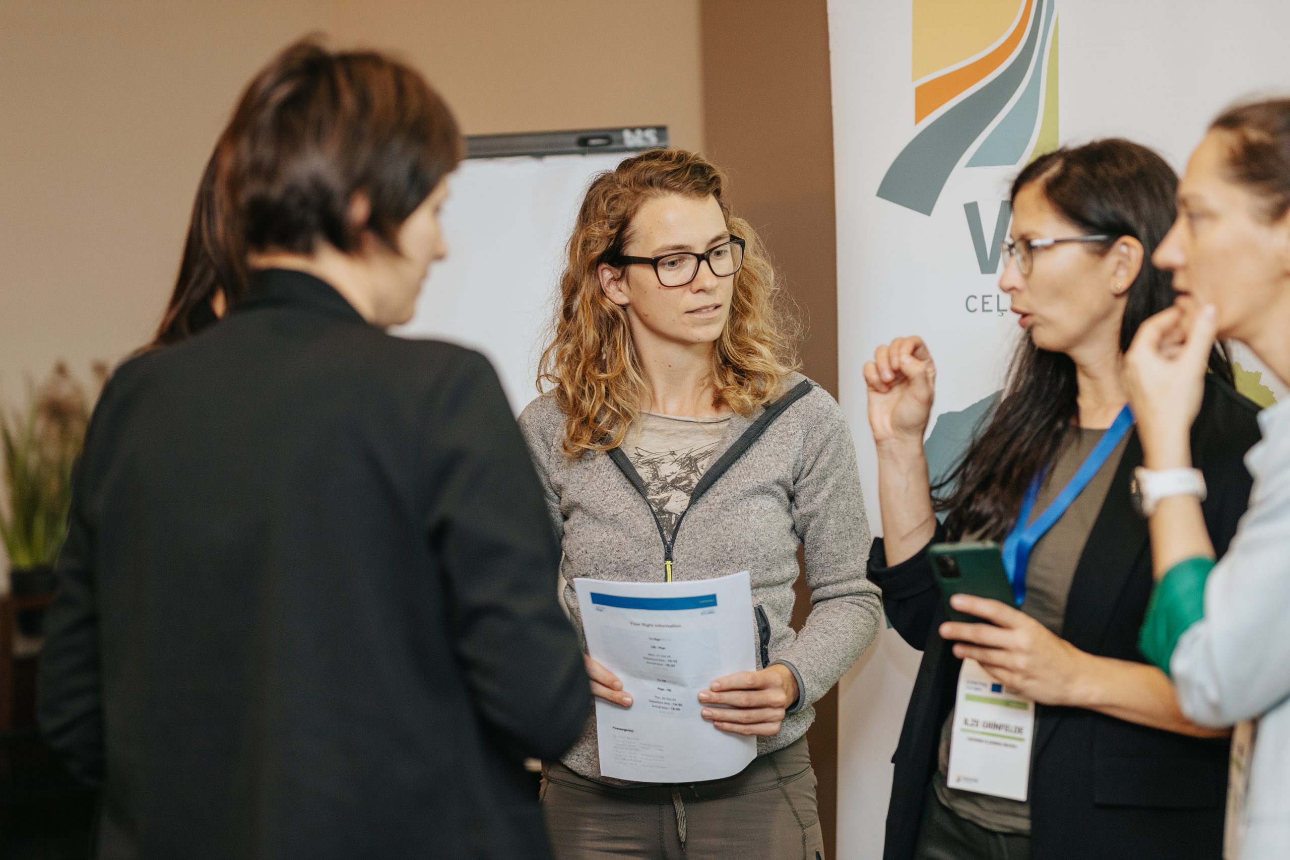 cienosa empatiska komunikacija dabas aizsardzibas joma macibas profesionaliem valmiermuiza