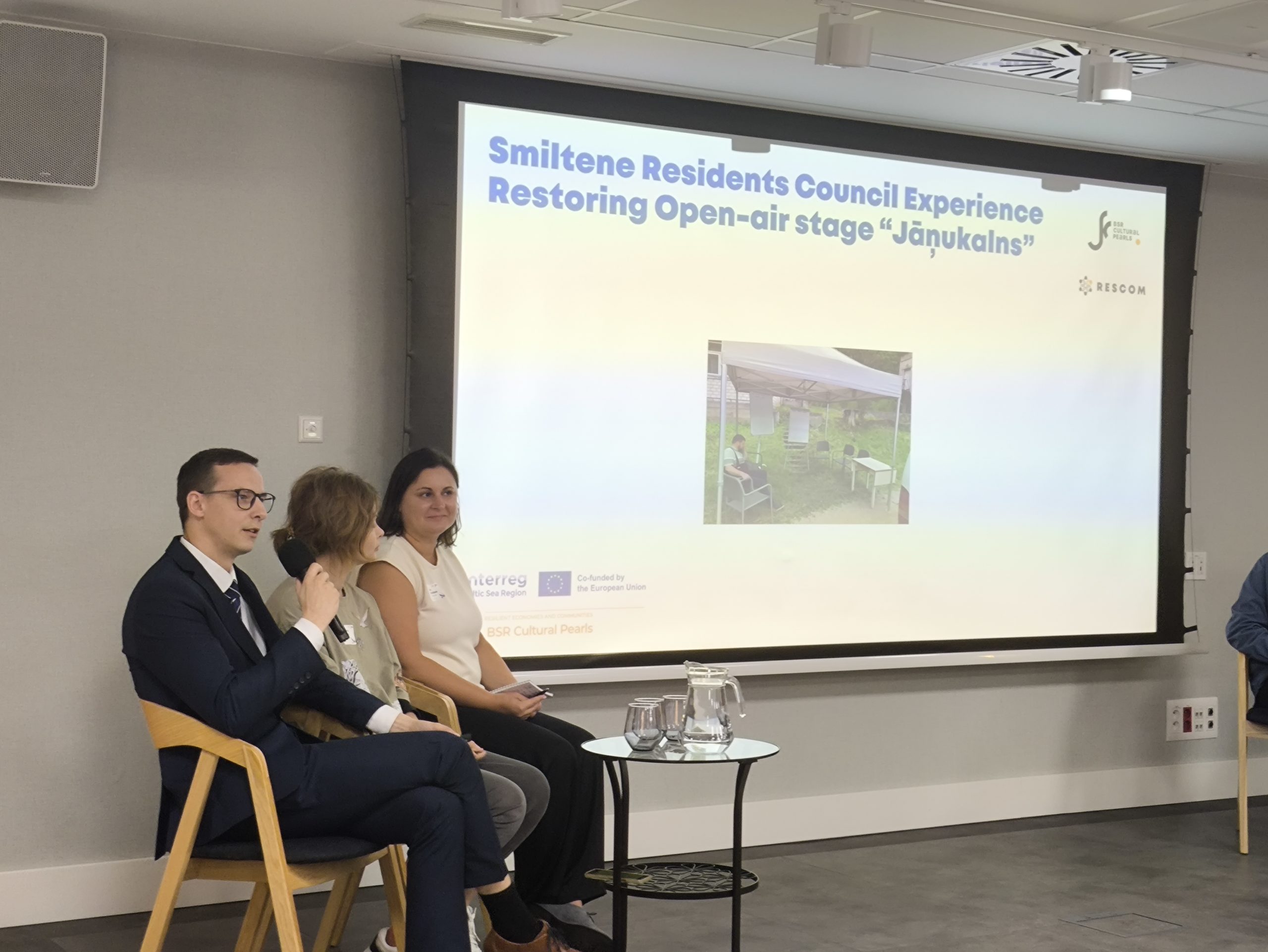 smiltenes un valmieras novadu parstavji plocka dalas pieredze par kopienu noturibu un lidzdalibu