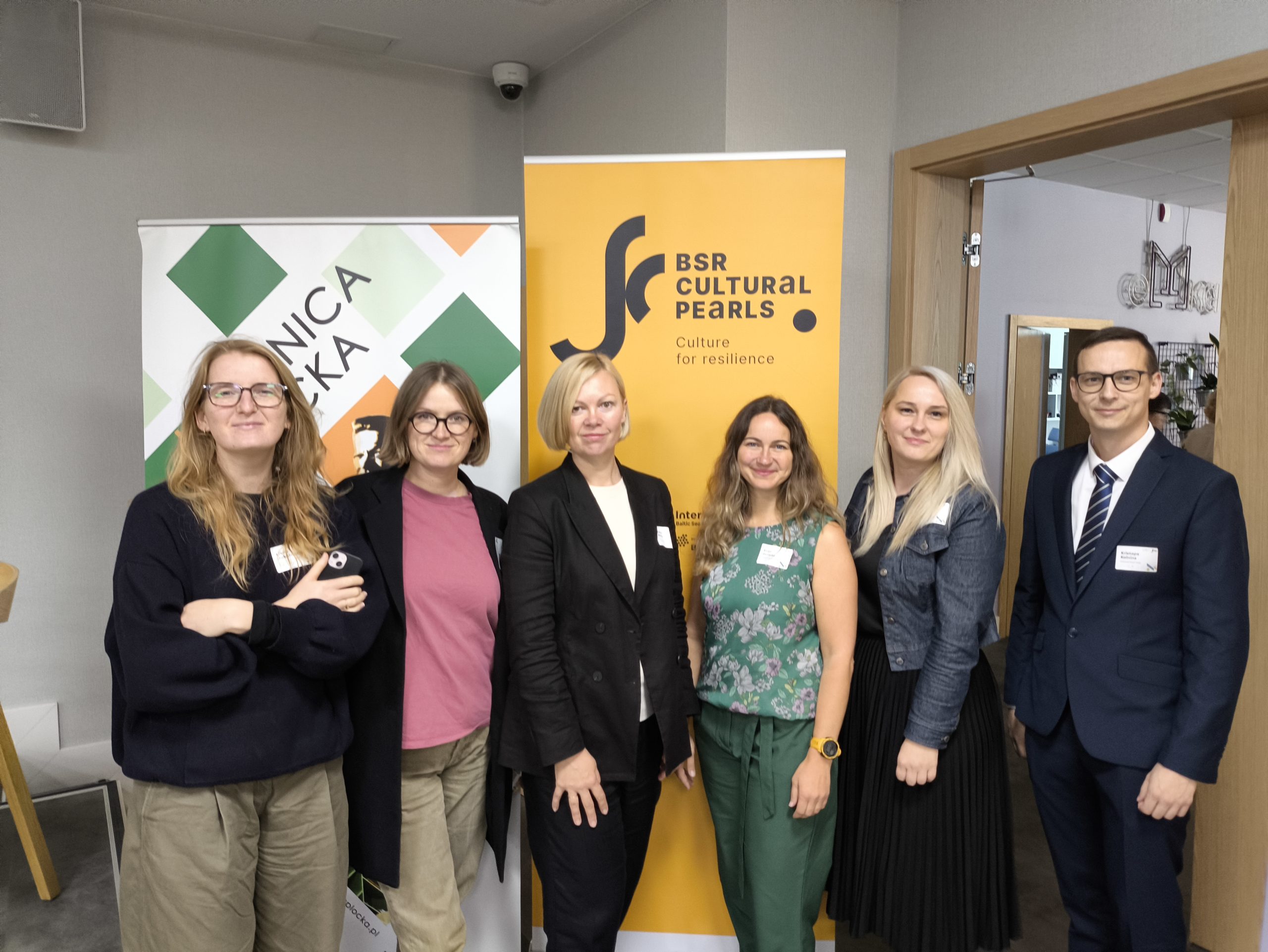 smiltenes un valmieras novadu parstavji plocka dalas pieredze par kopienu noturibu un lidzdalibu