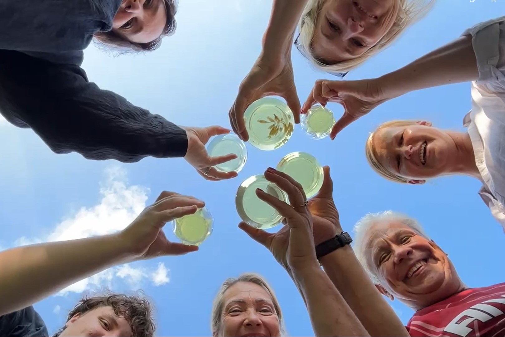 manas majas vidzeme draudziga satiksanas mengele