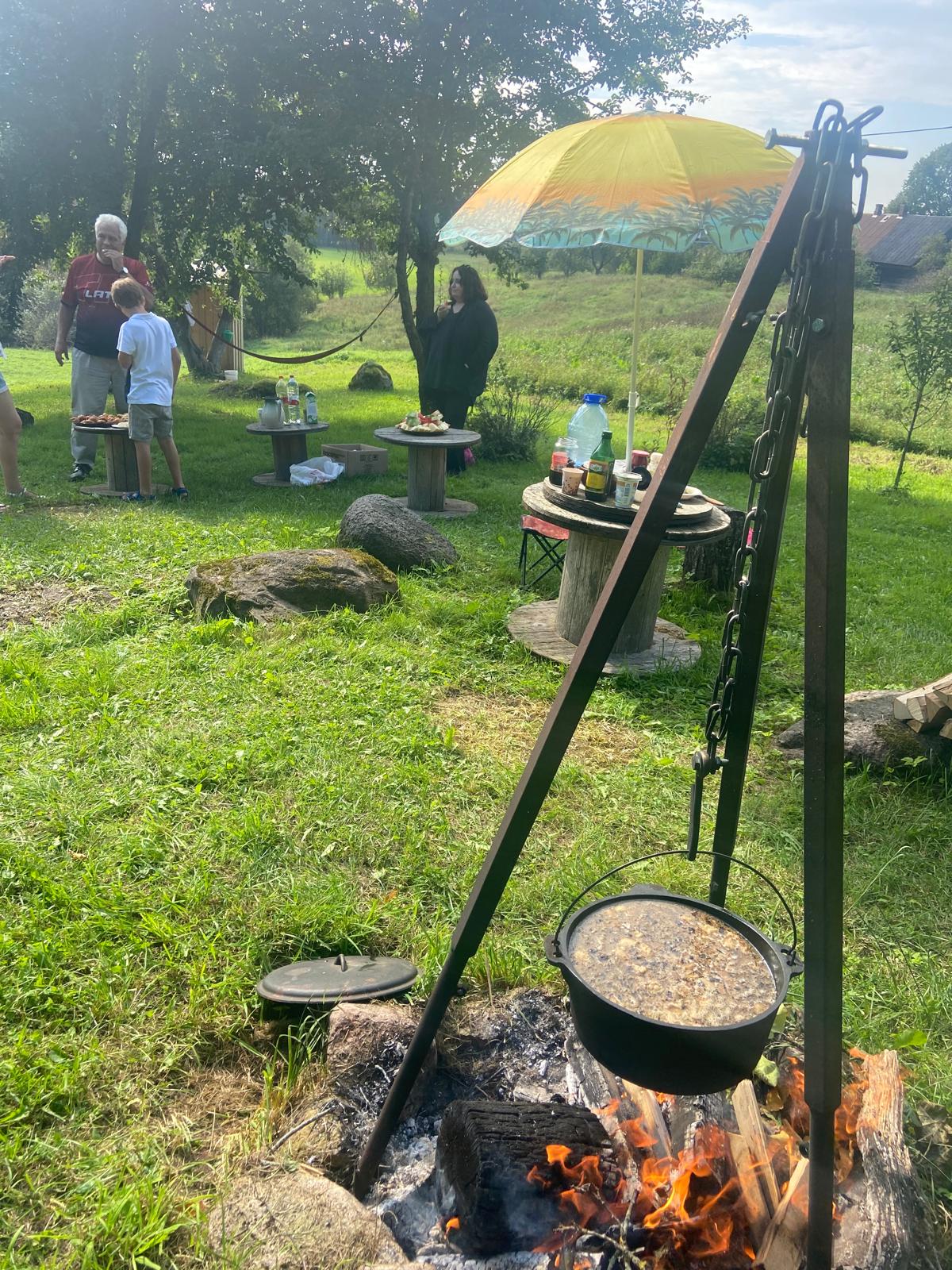 manas majas vidzeme draudziga satiksanas mengele