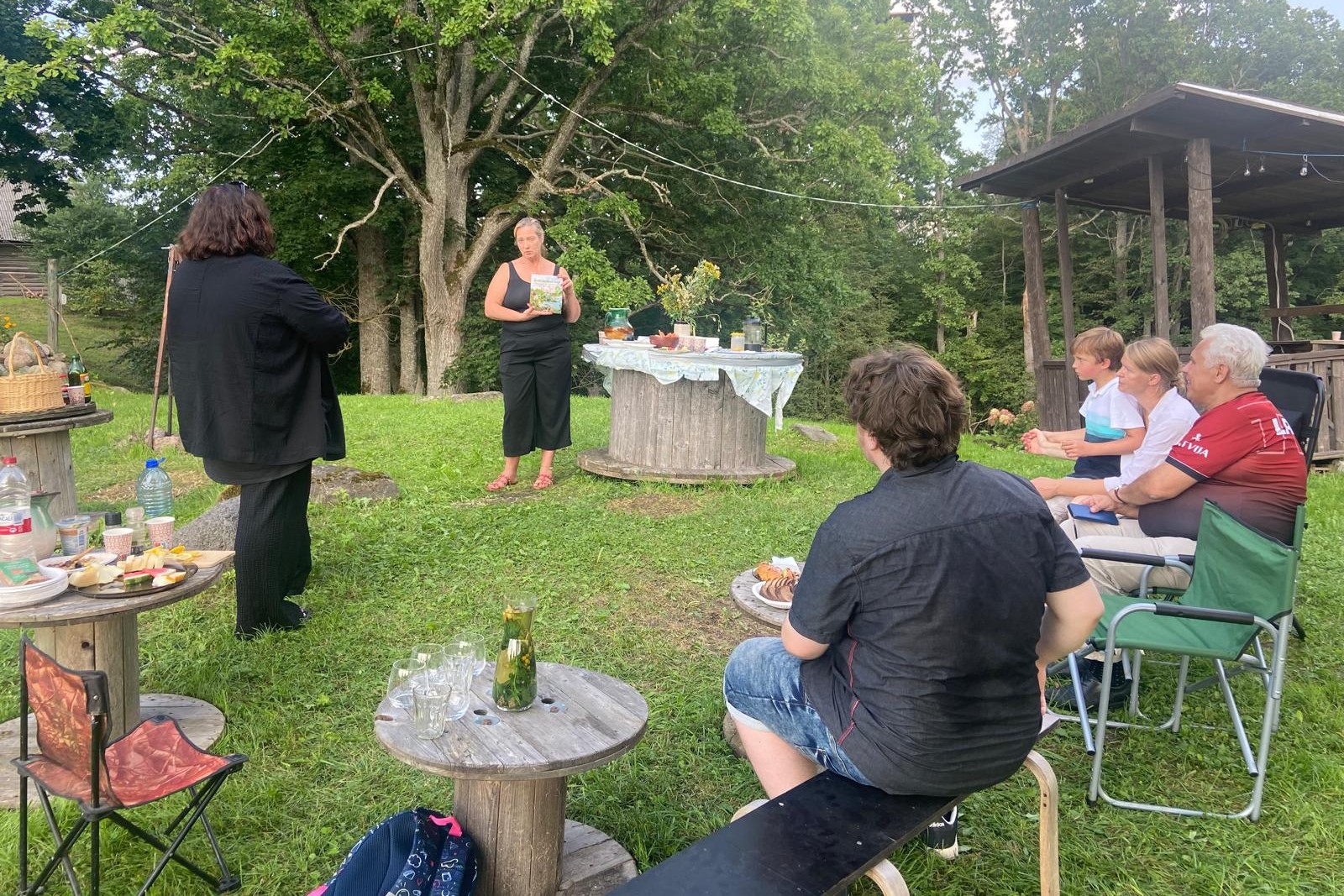 manas majas vidzeme draudziga satiksanas mengele