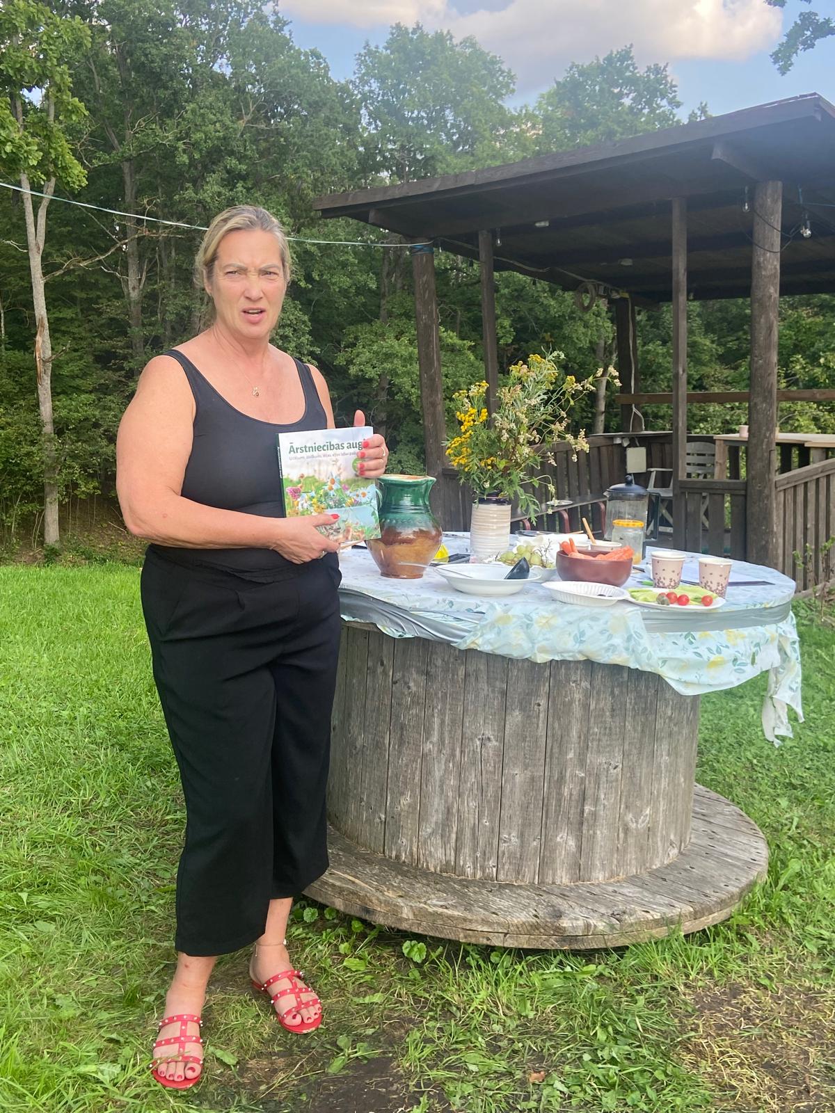 manas majas vidzeme draudziga satiksanas mengele