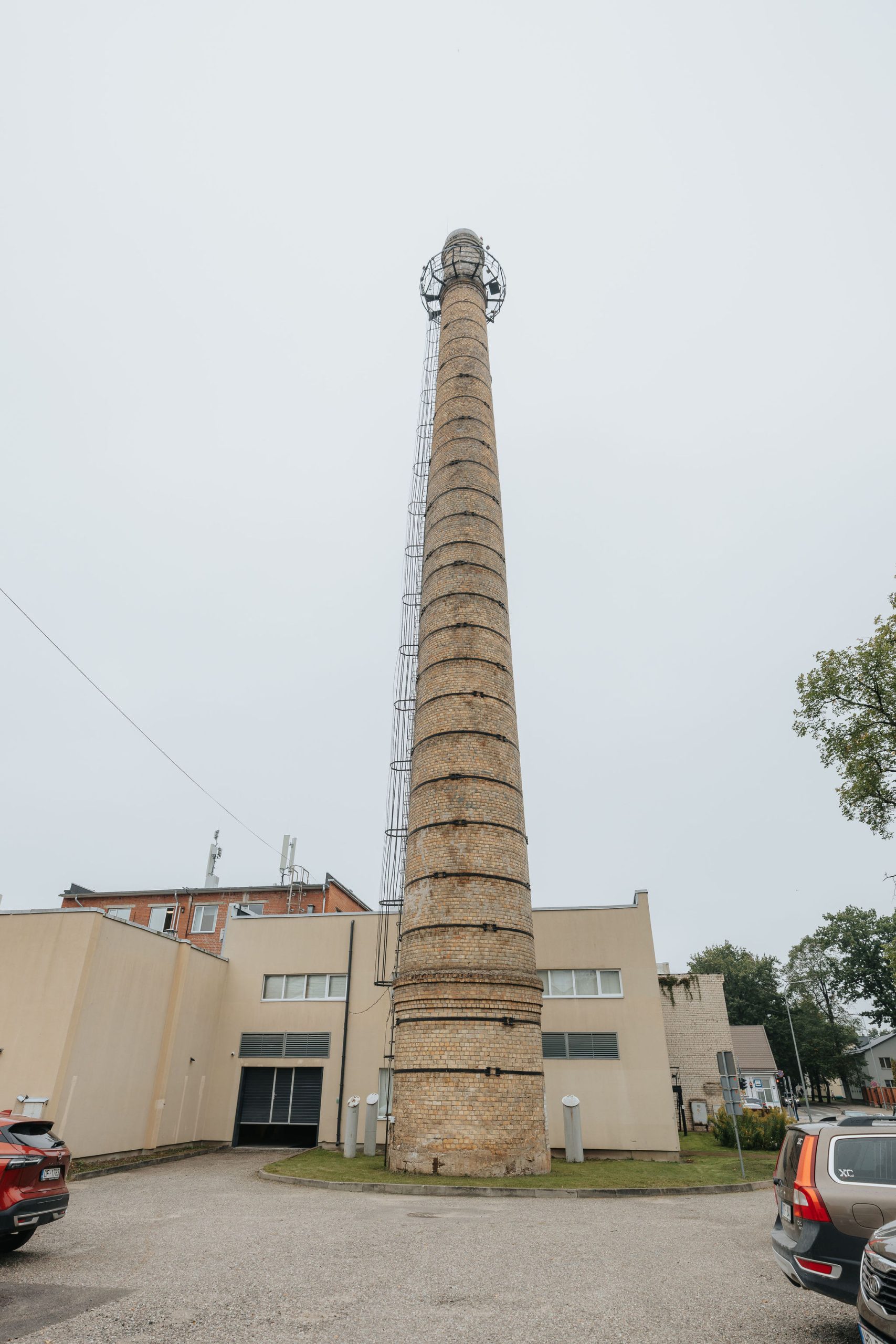 jauniesi iejutas pilsetas arhitekta loma un piedava idejas valmieras nakotnei