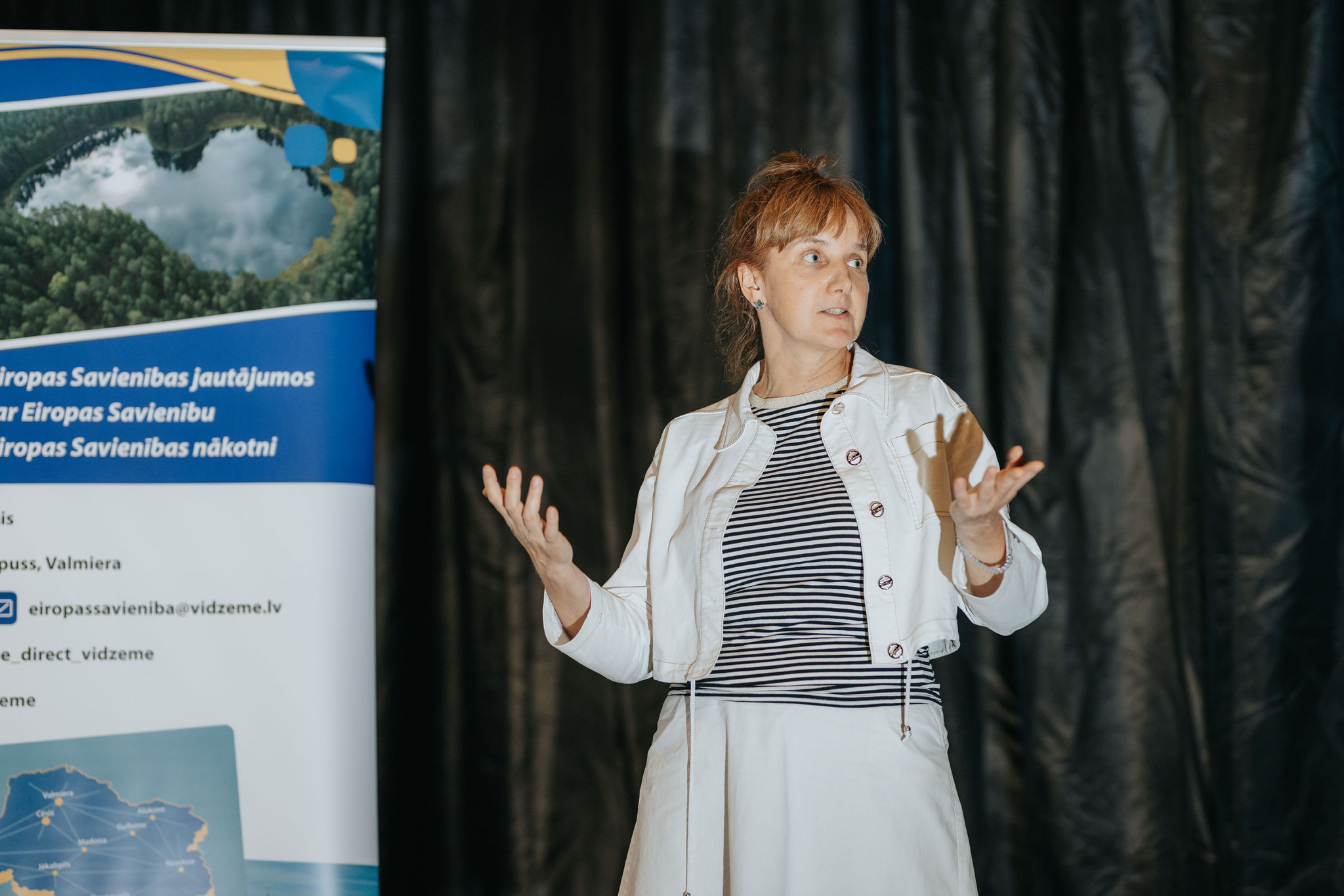 jauniesi iejutas pilsetas arhitekta loma un piedava idejas valmieras nakotnei