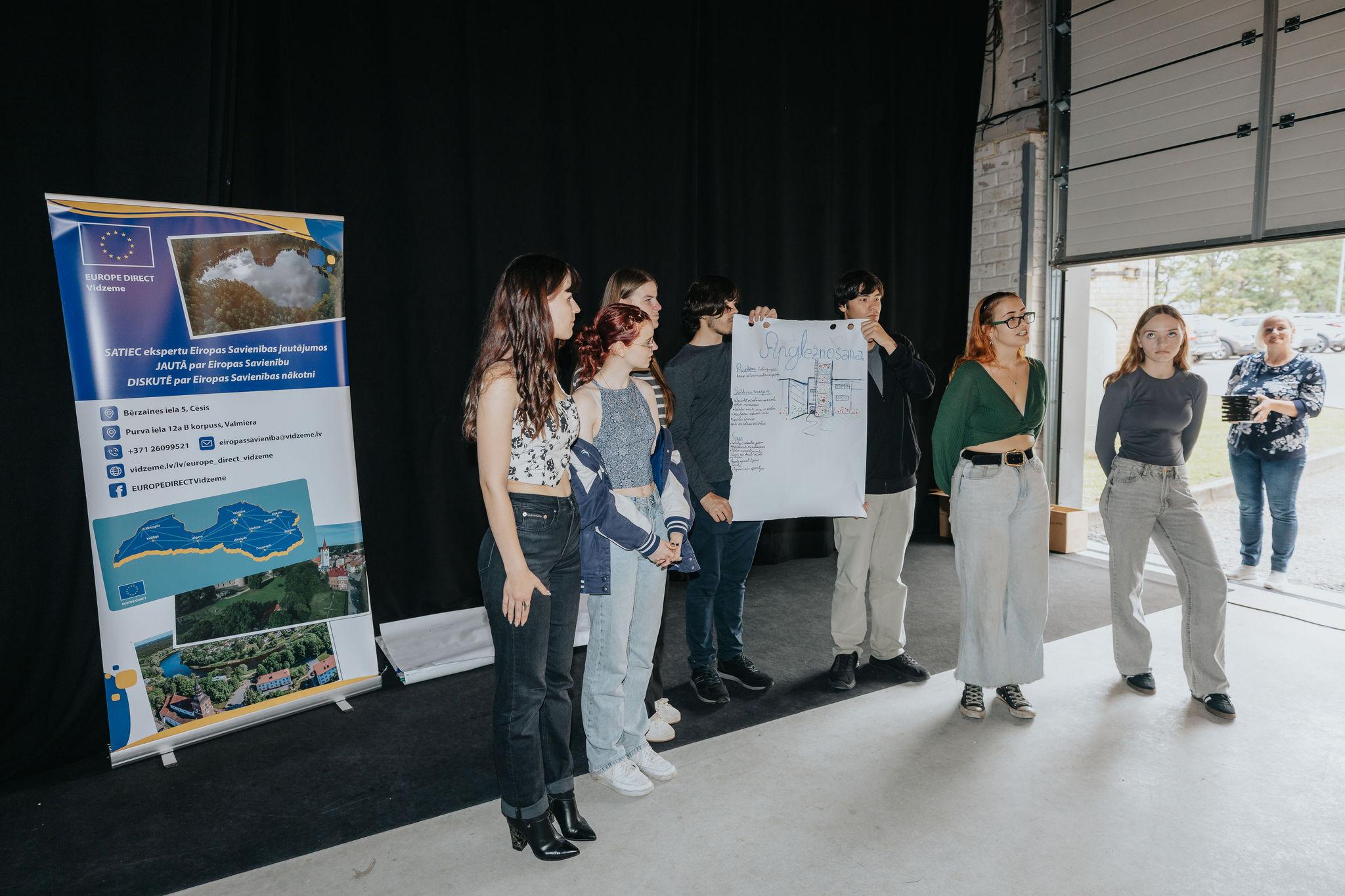 jauniesi iejutas pilsetas arhitekta loma un piedava idejas valmieras nakotnei