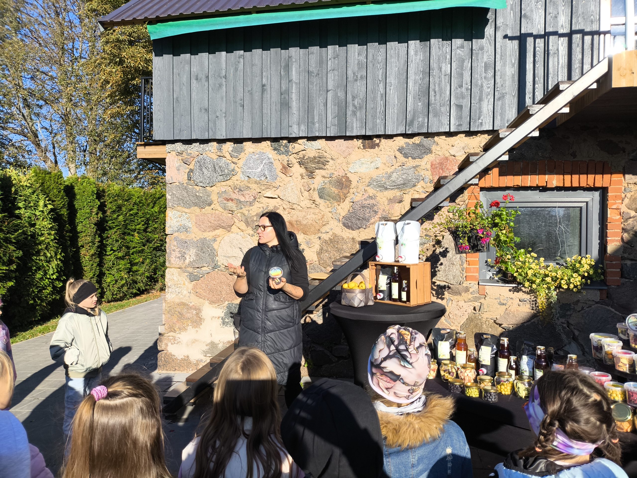 sakumskolas skoleni izzin bioregionu