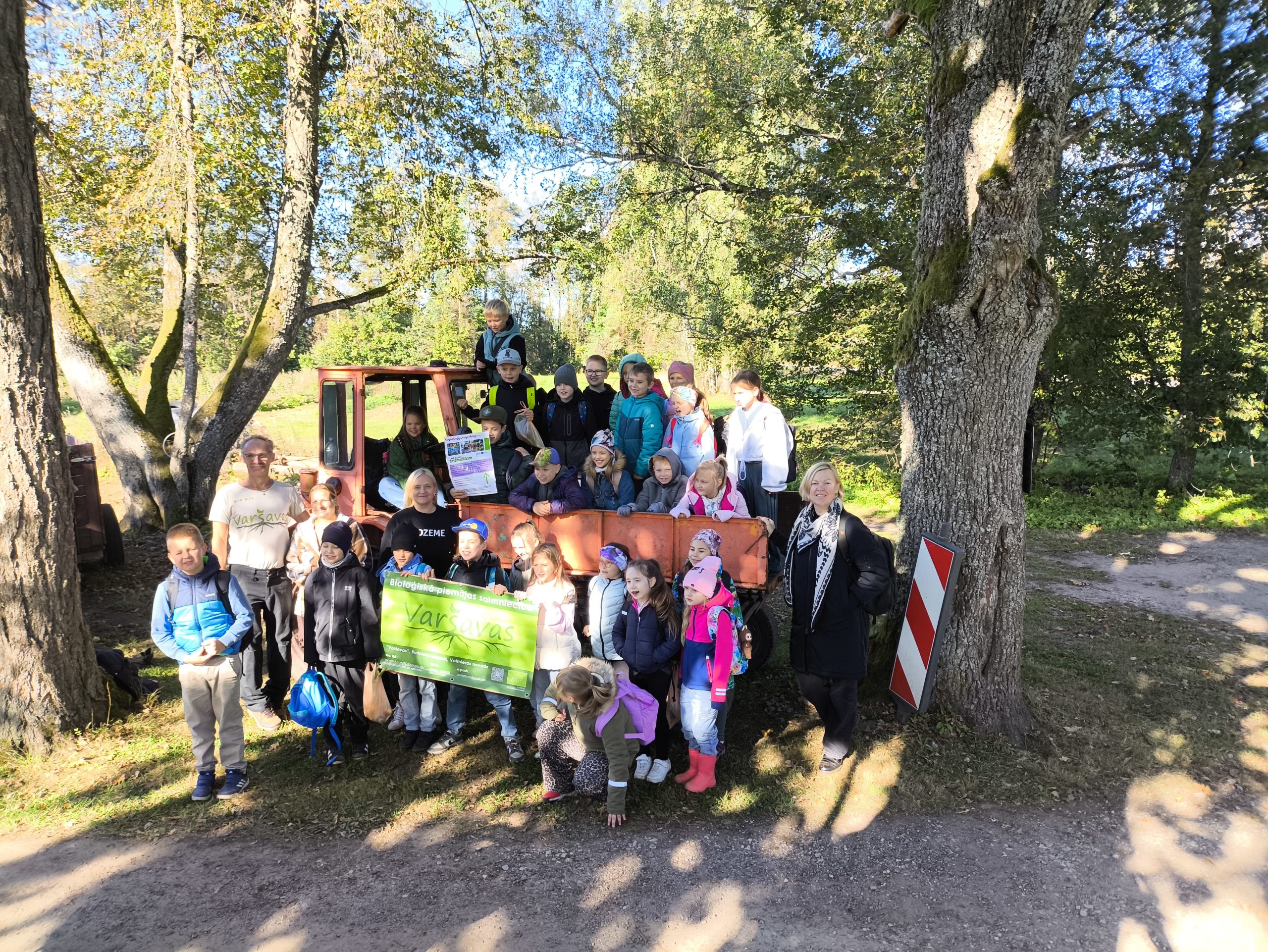 sakumskolas skoleni izzin bioregionu