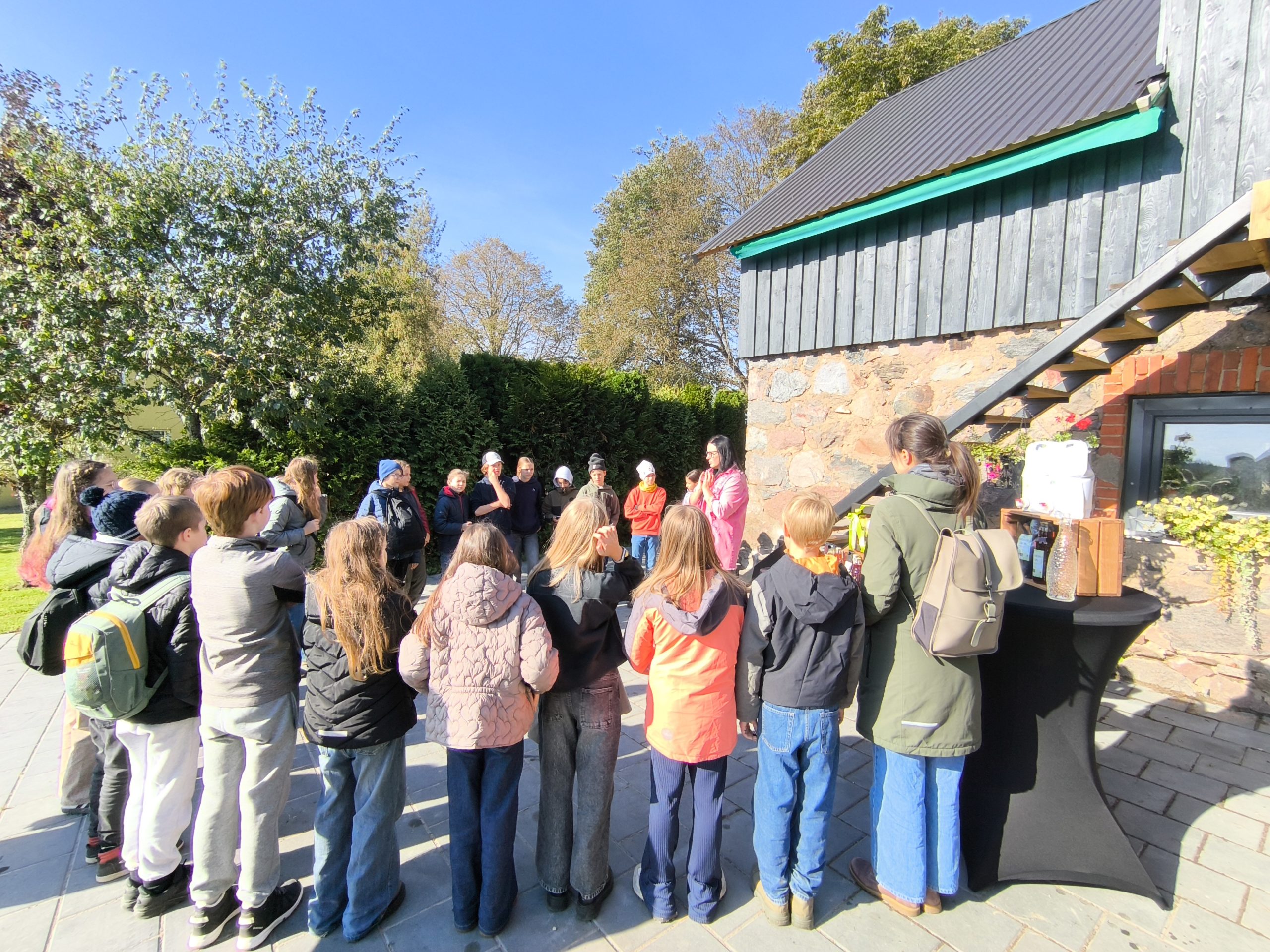 sakumskolas skoleni izzin bioregionu