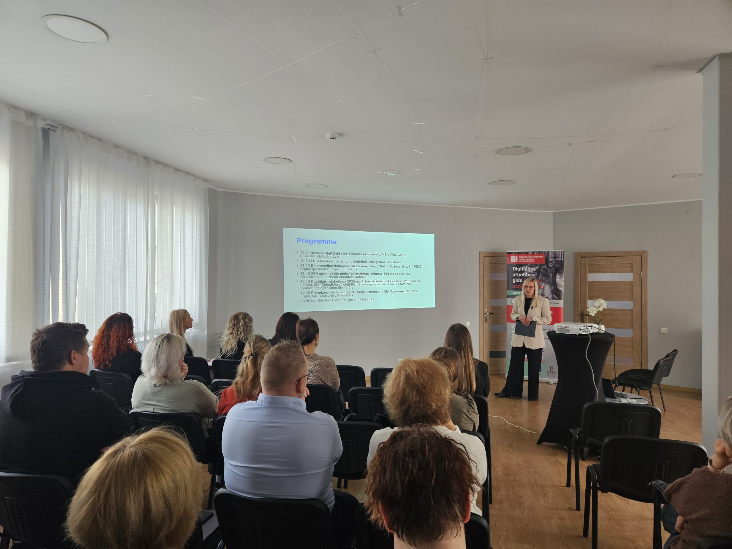 smiltene uznemeji iepazist digitalas pardosanas iespejas un rikus biznesa izaugsmei