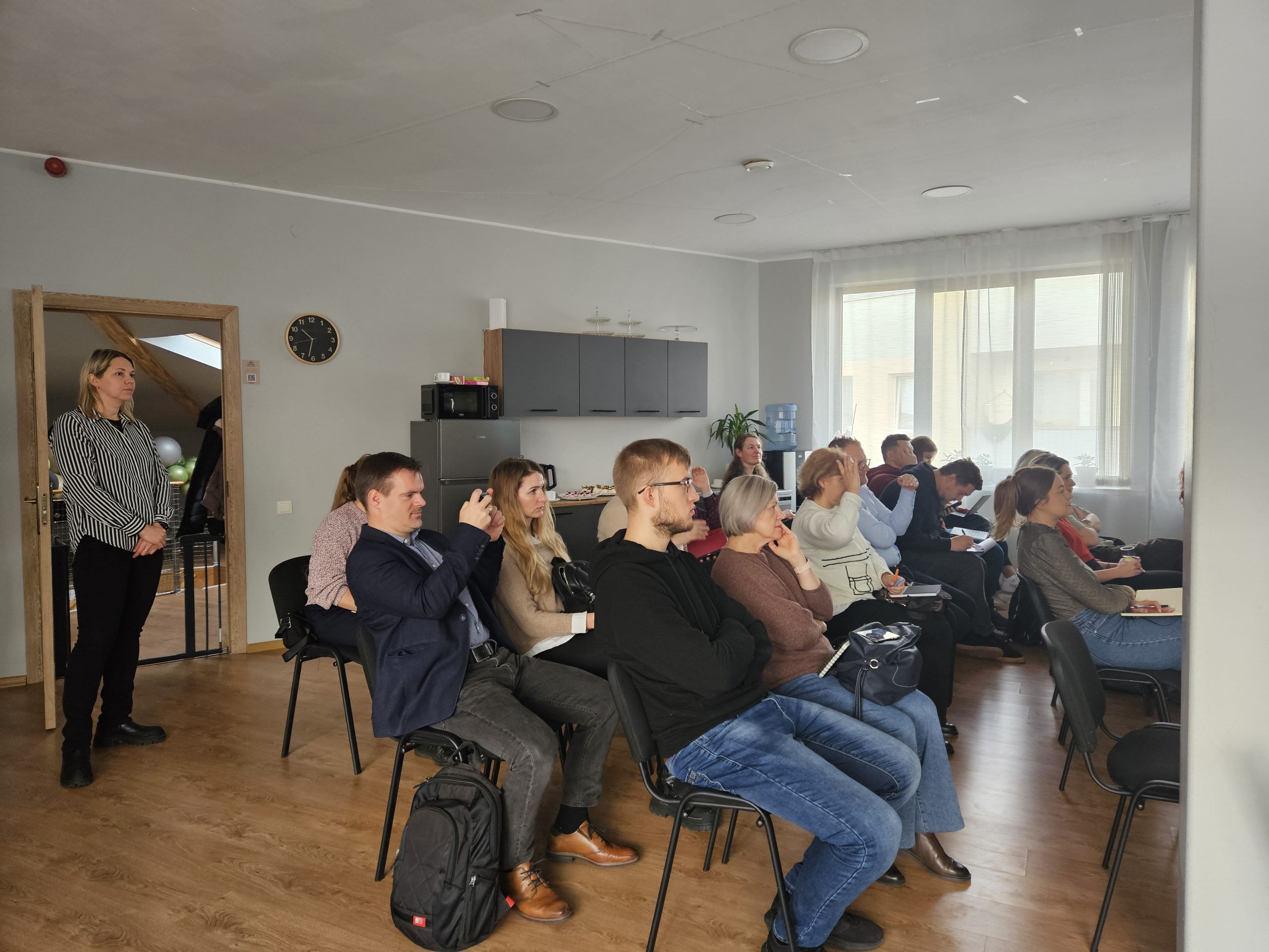 smiltene uznemeji iepazist digitalas pardosanas iespejas un rikus biznesa izaugsmei