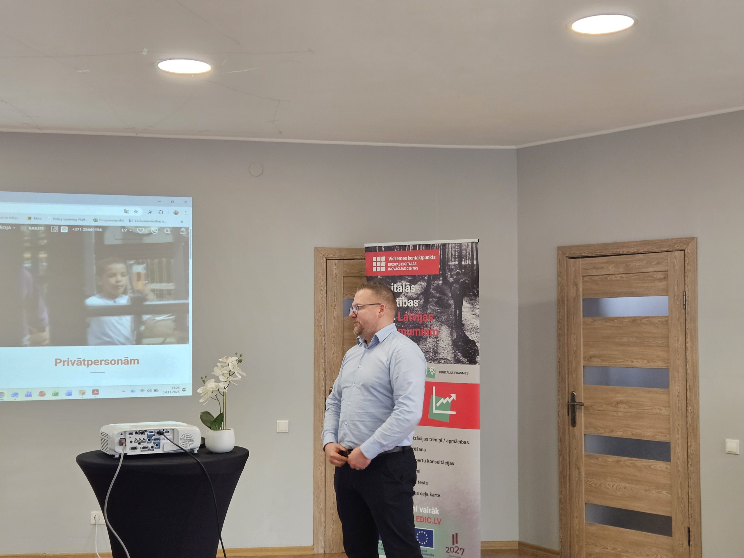 smiltene uznemeji iepazist digitalas pardosanas iespejas un rikus biznesa izaugsmei