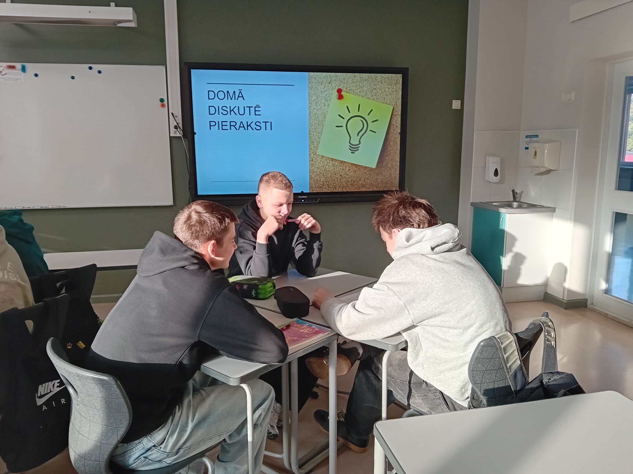 eiropas iespejas skolenu acim vizites cesis un strencos