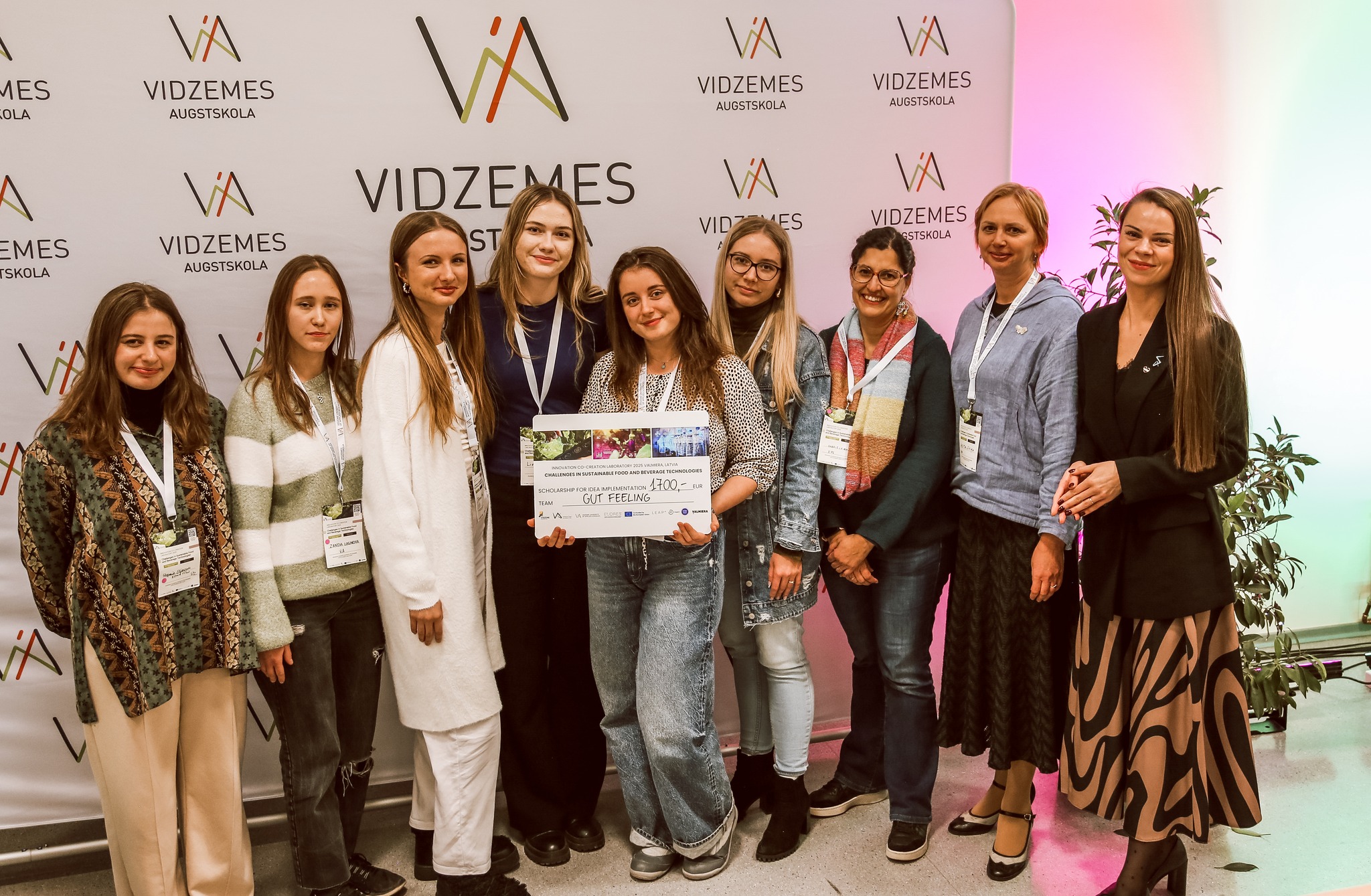 5000 eiro stipendiju fonds tiek pasniegts labakajam idejam inovaciju koprades laboratorija 2025