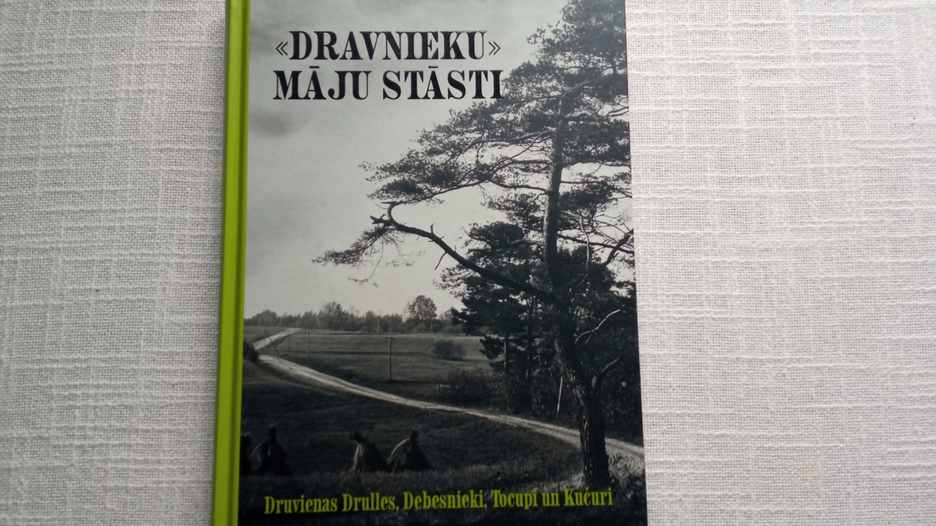 izdota gramata dravnieku maju stasti