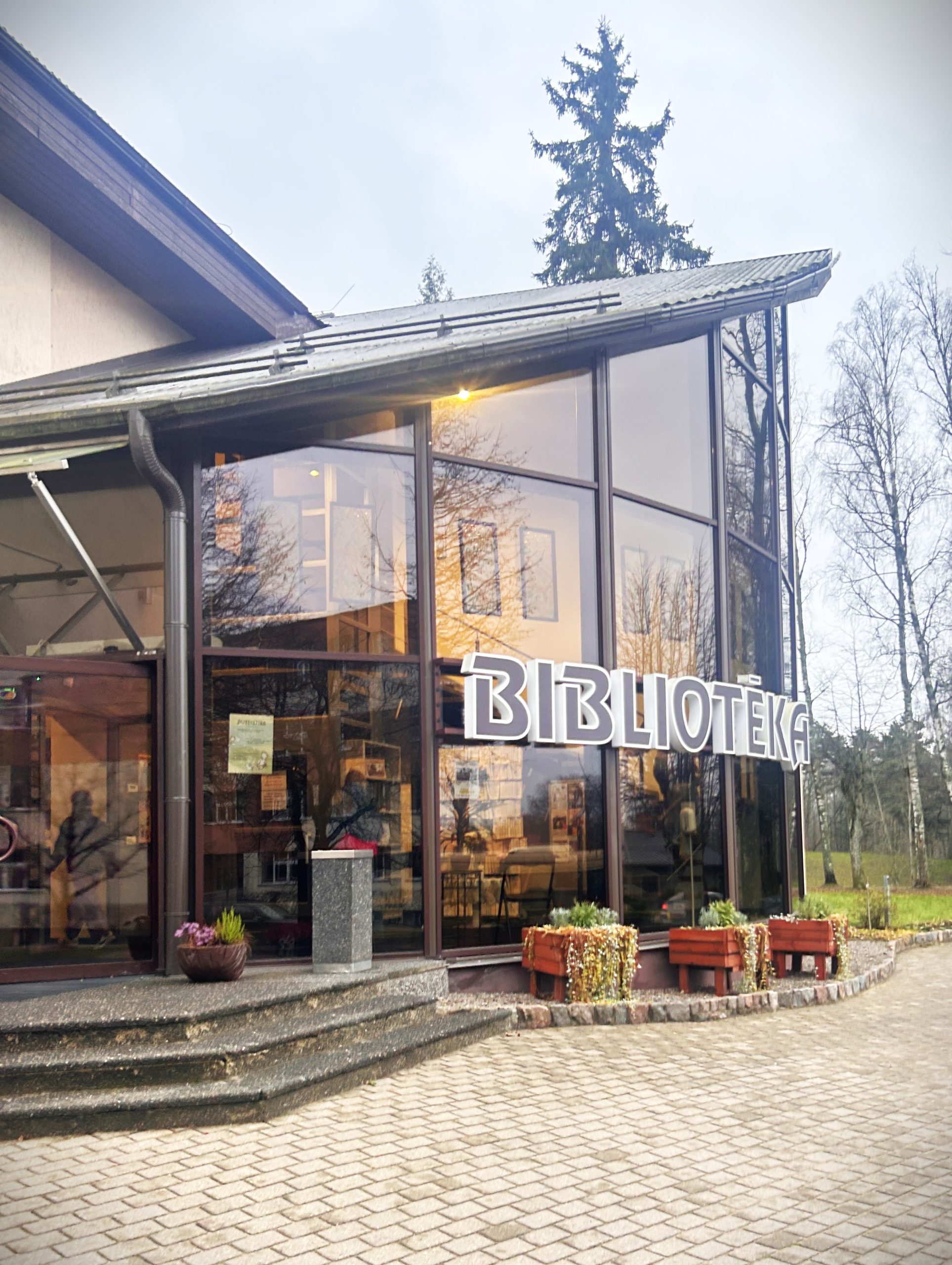 celosana ka cels uz izpratni par eiropas un pasaules vertibam