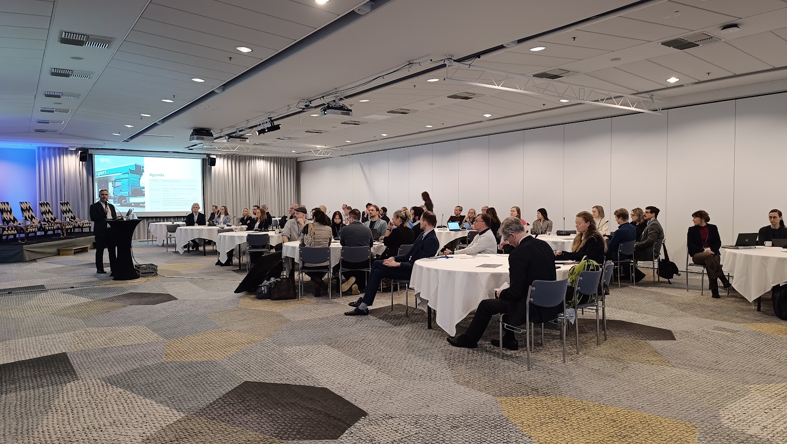 hytruck nosleguma konference helsinkos prezenteti riki un vadlinijas udenraza uzpildes staciju tikla attistibai baltijas juras regiona