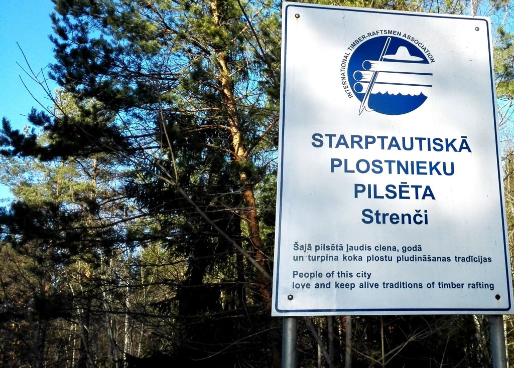 valmieras integretaja biblioteka norisinasies pasakums gaujas plostnieku stasts