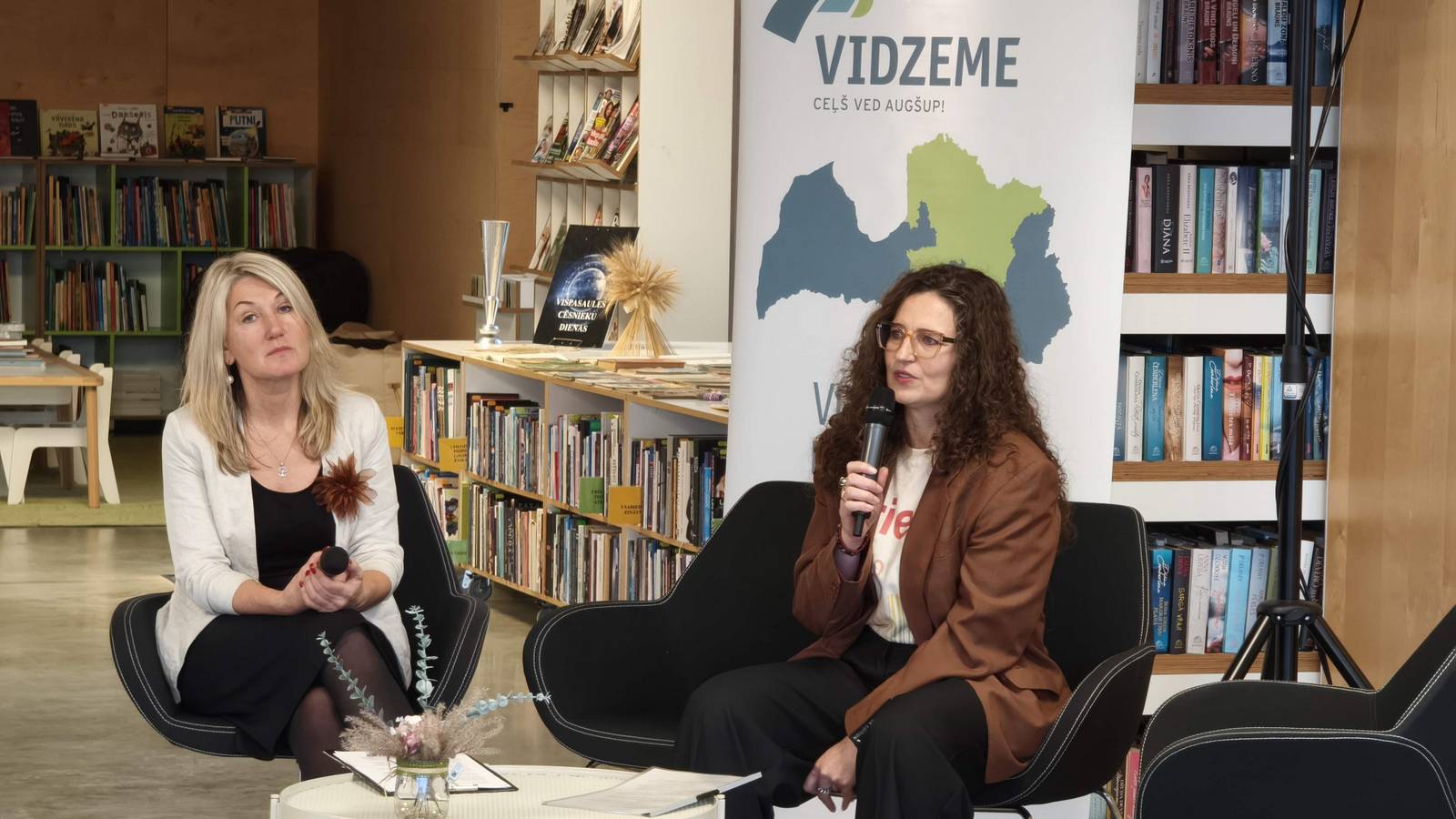 latviesi visa pasaule valsts attistibas pamatkapitals