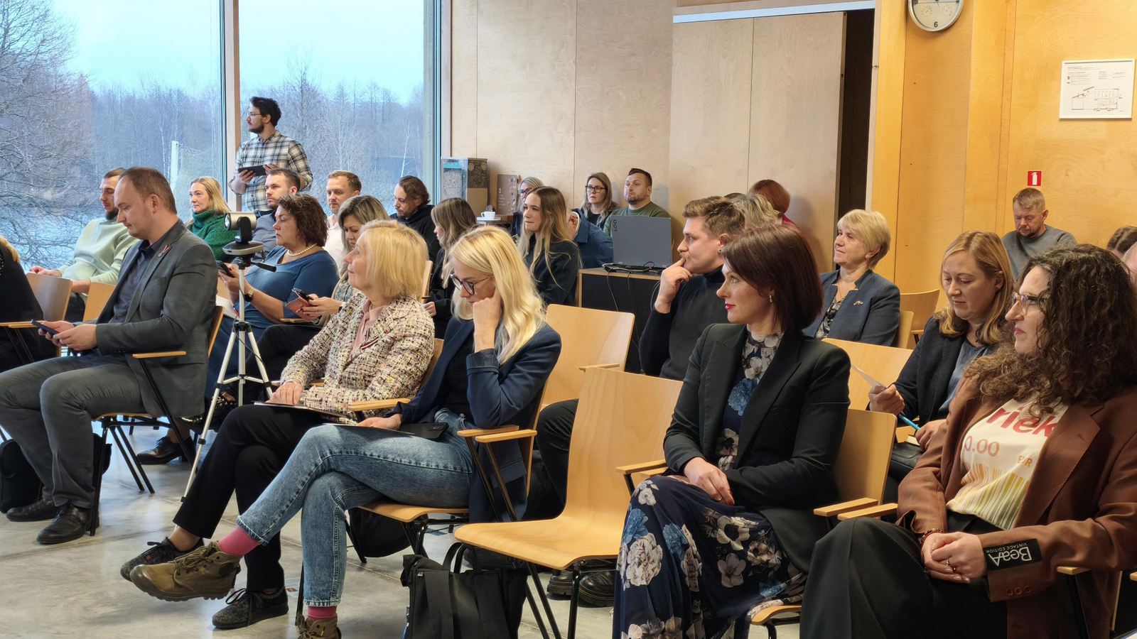 latviesi visa pasaule valsts attistibas pamatkapitals