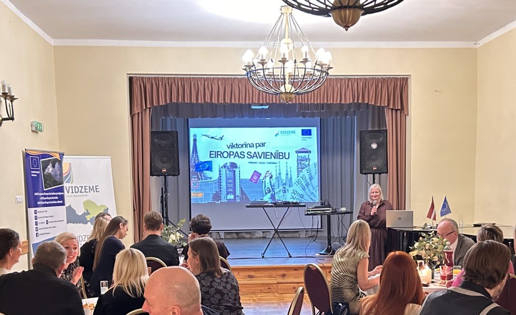 interaktiva pieeja eiropas savienibas iepazisanai viktorina dzerbenes pili