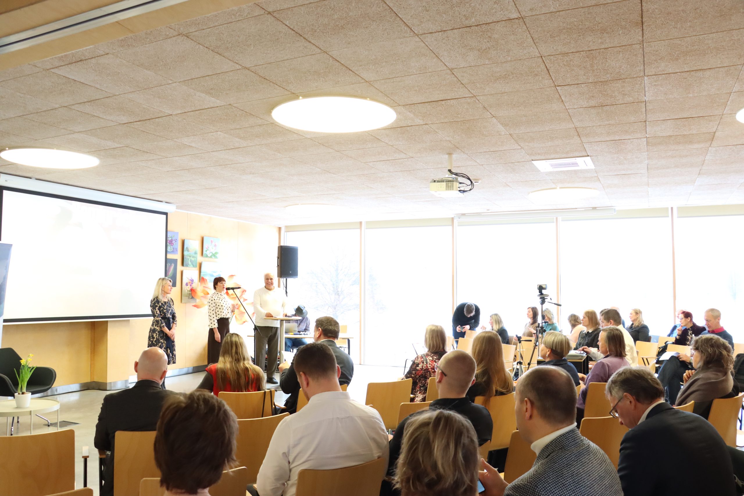 vidzeme aizsakts jauns pasakumu cikls remigrantiem ciemos pie atbraucejiem