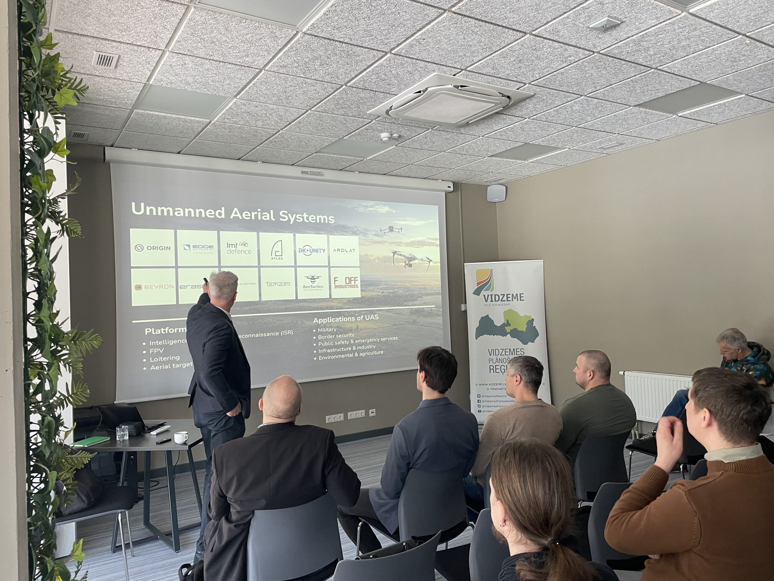 dronu tehnologijas ka nakamais limenis publiskaja parvalde