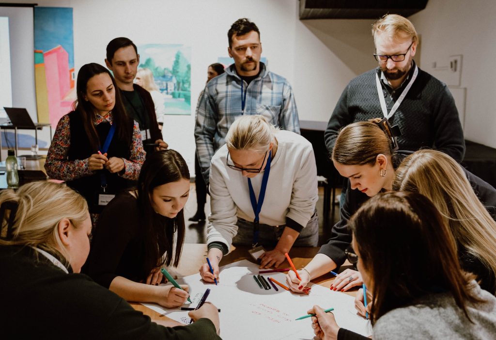 lidz 12 aprilim iespejams pieteikties grantu programmai biznesa ideju attistibai