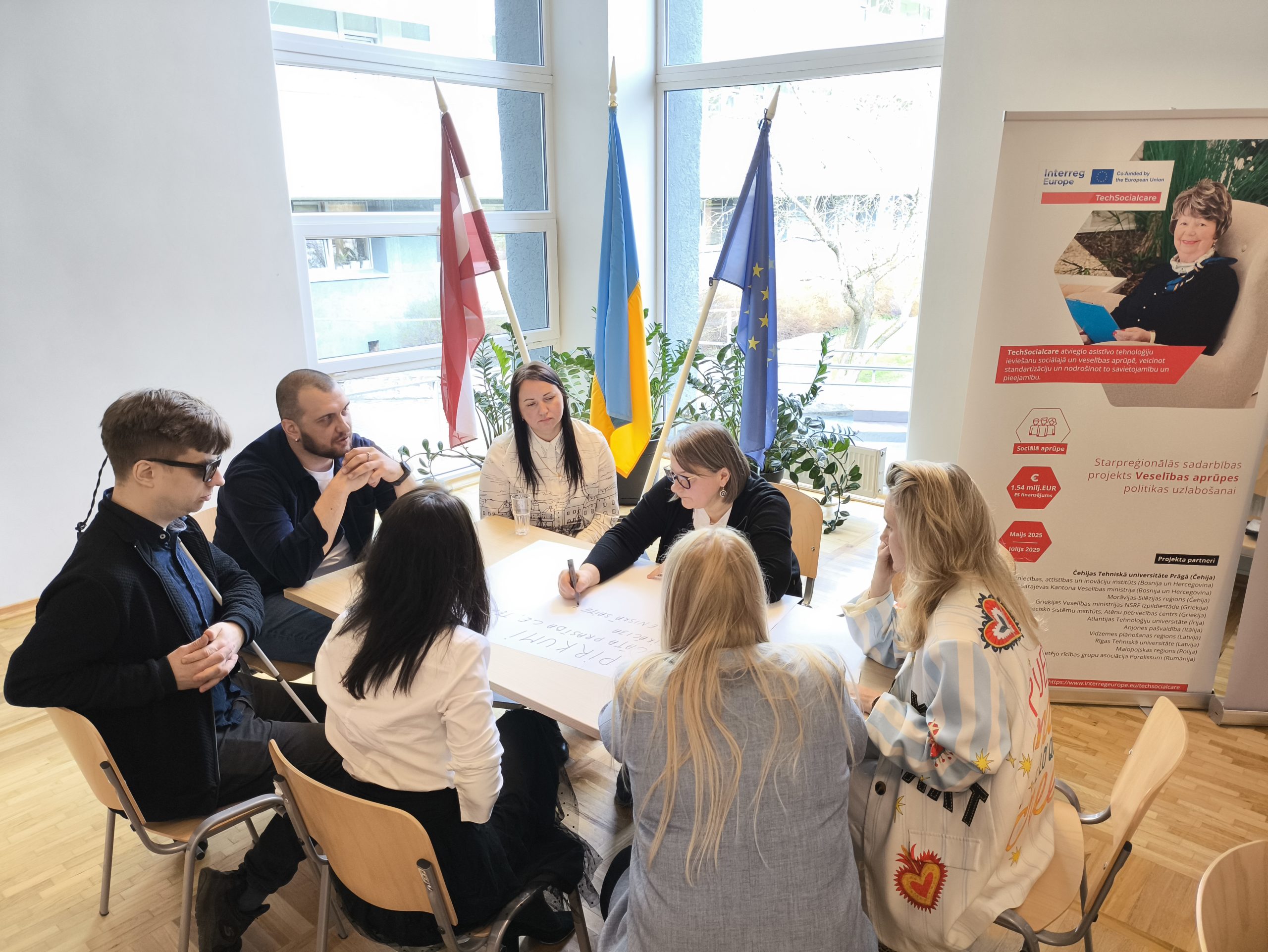 techsocialcare iesaistito pusu sanaksme apspriez paligtehnologiju pieejamibu likumdosanas un birokratijas barjeras