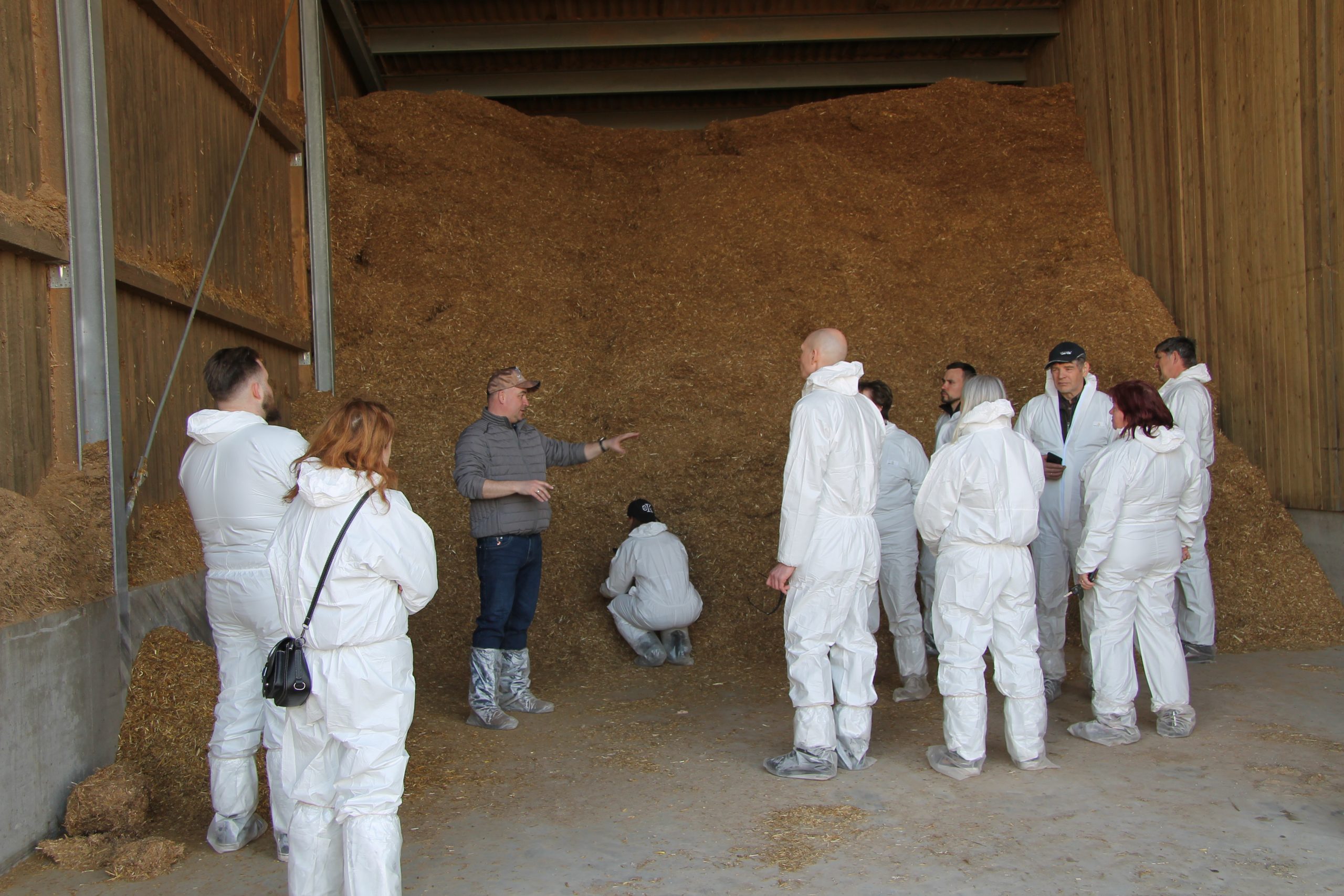 digitalizacija lauksaimnieciba uzlabo efektivitati bet izskirosa joprojam ir cilveka kompetence