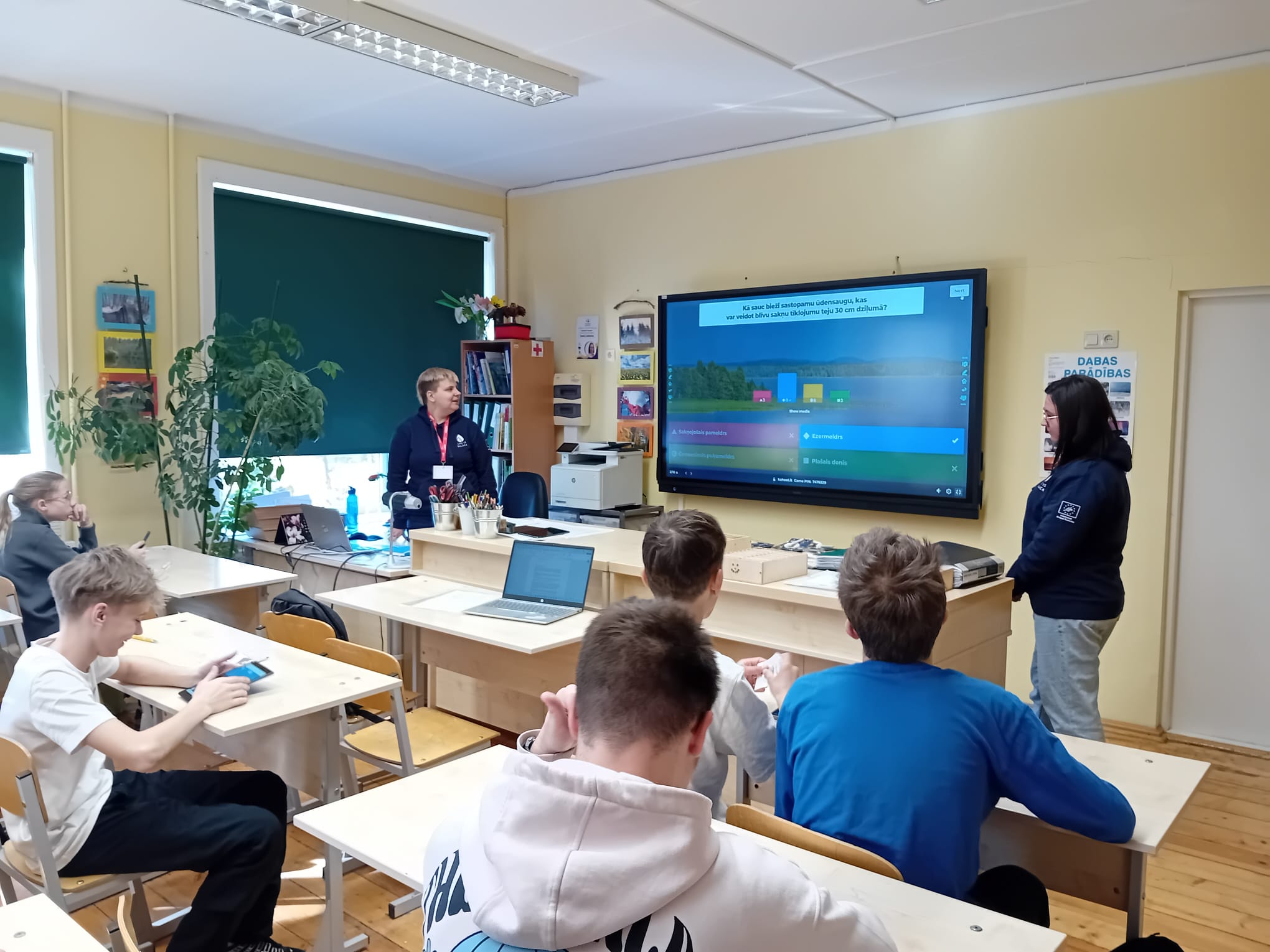 saruna ar jauniesiem par latvijas udeniem un to aizsardzibu