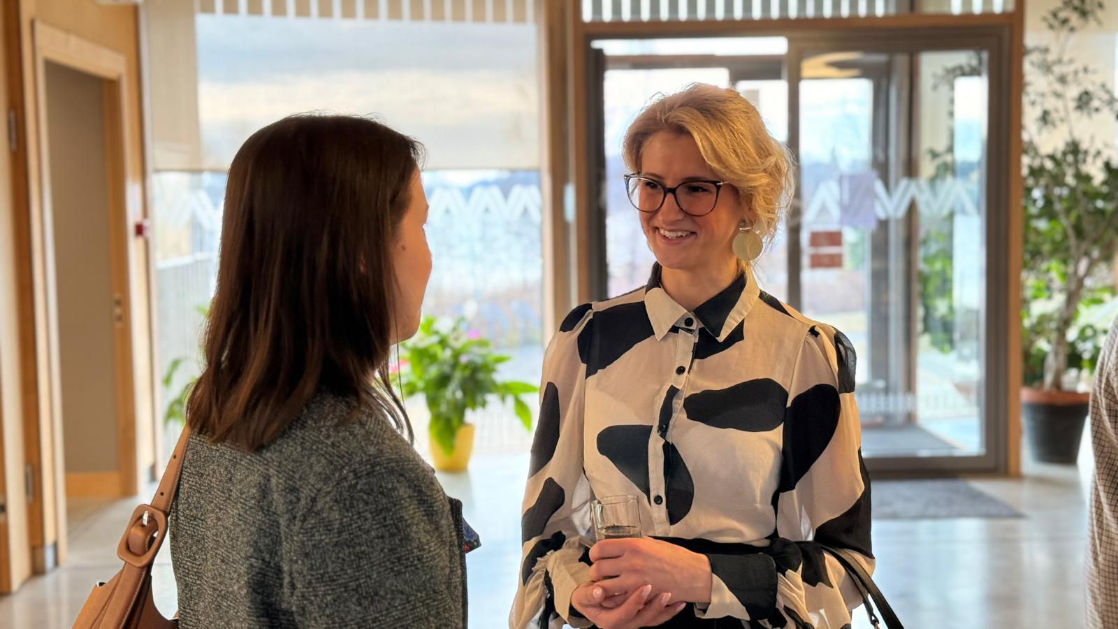 ungurpili aizvadits forums remigracija un izglitiba uzsvars uz sadarbibu pieredzi un praktiskiem risinajumiem