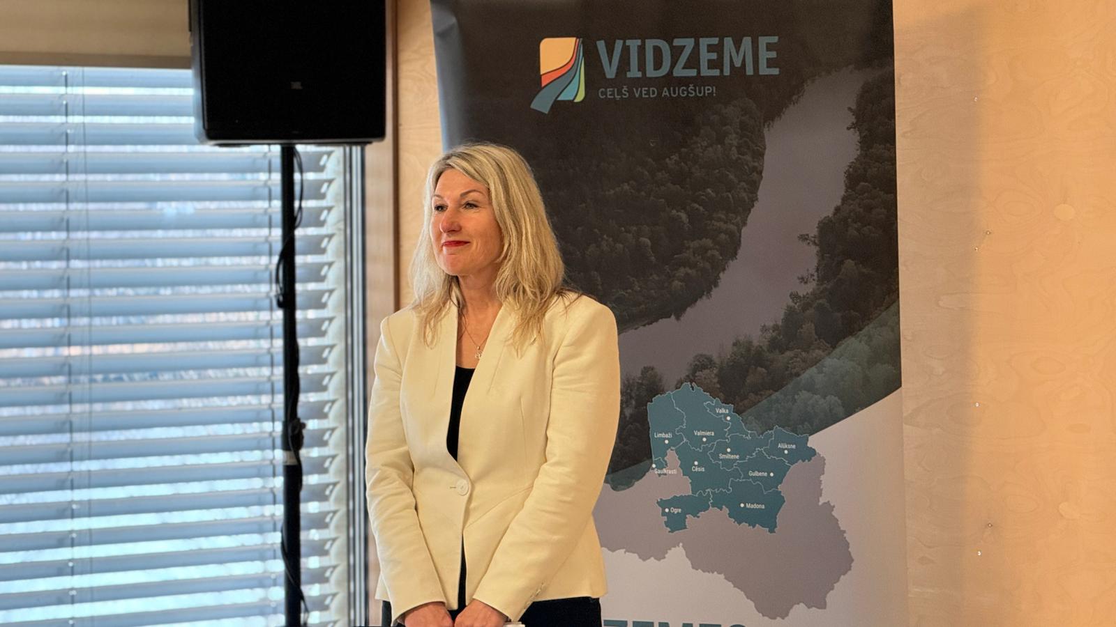 ungurpili aizvadits forums remigracija un izglitiba uzsvars uz sadarbibu pieredzi un praktiskiem risinajumiem