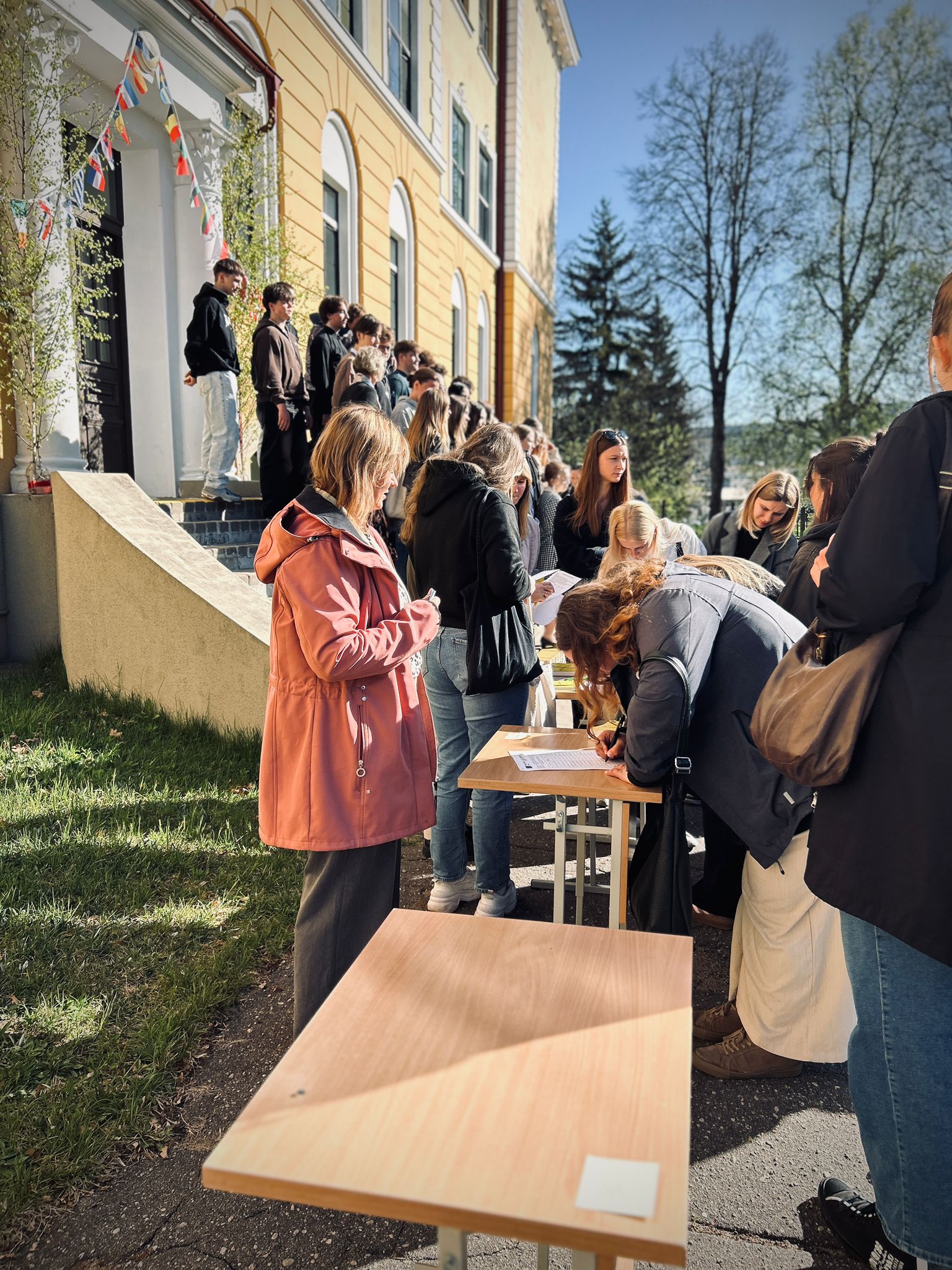 demokratijas festivala valka jauniesi diskute par eiropas vertibam un lidzdalibu