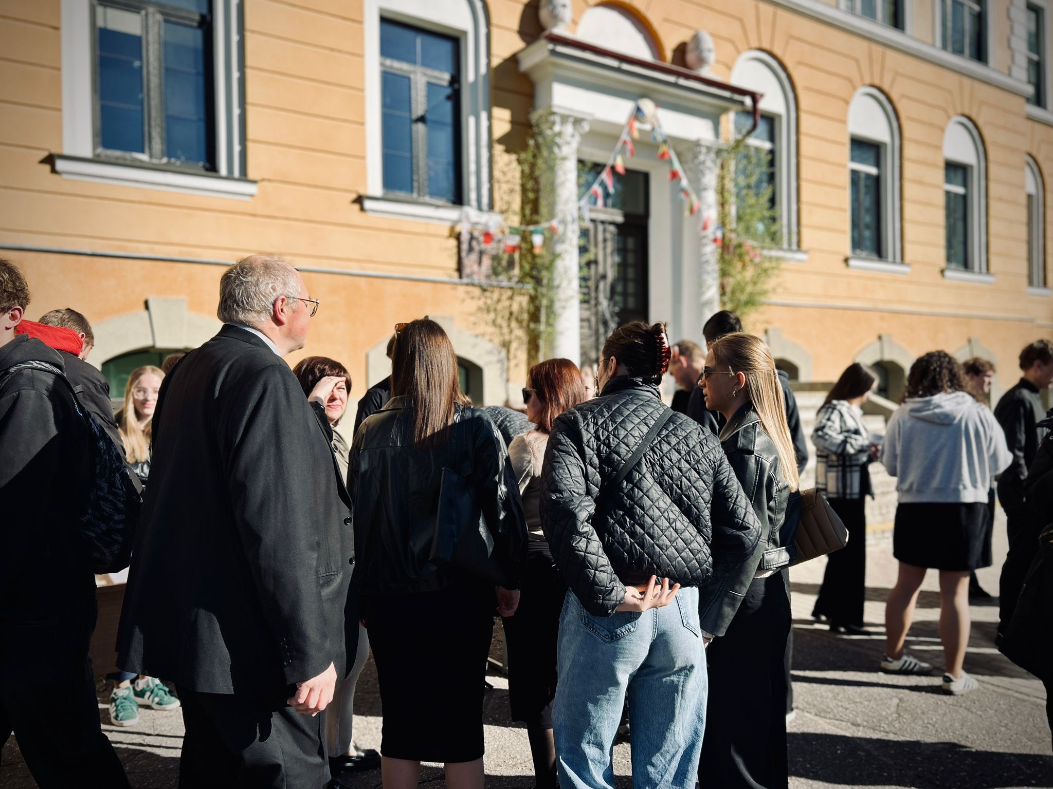 demokratijas festivala valka jauniesi diskute par eiropas vertibam un lidzdalibu