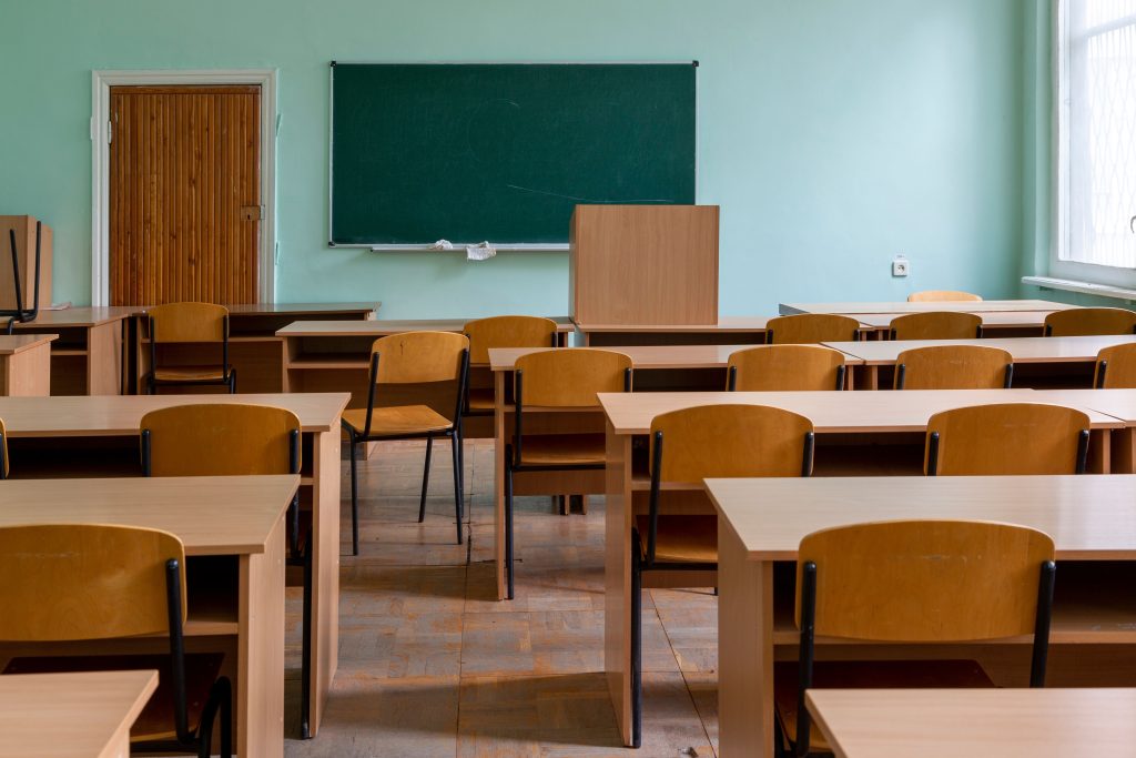 remigrantu berni latvijas skolas ingas busas gimenes pieredze un macibas sistemai