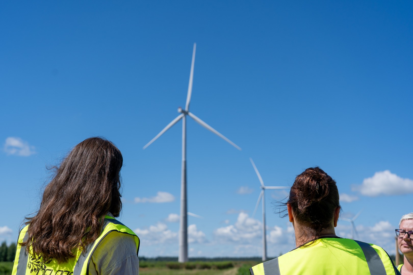 vpr kopa ar eiropas partneriem mekle lidzsvaru starp saules energiju un biologisko daudzveidibu